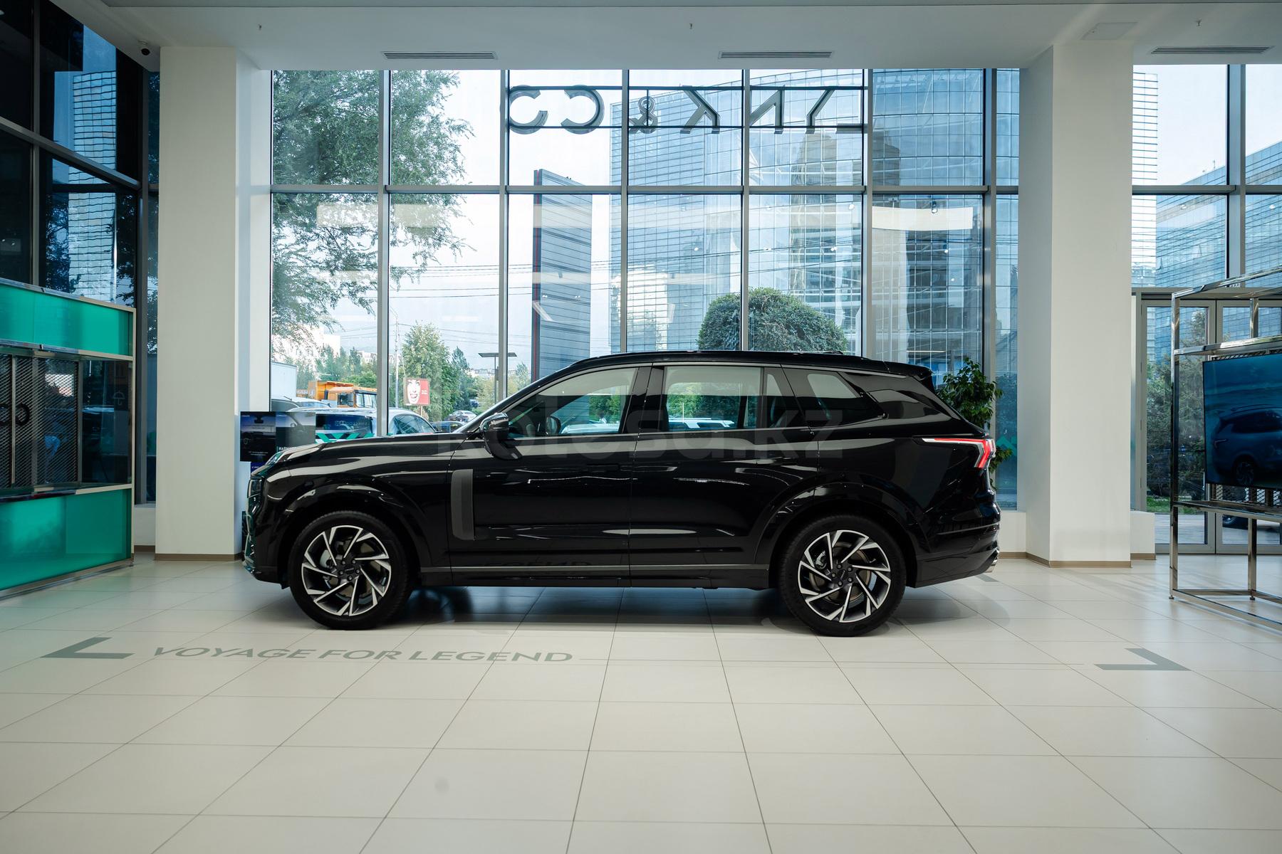 Lynk & Co 09 SUV 2021 - н.в. года от 26 290 000 тенге