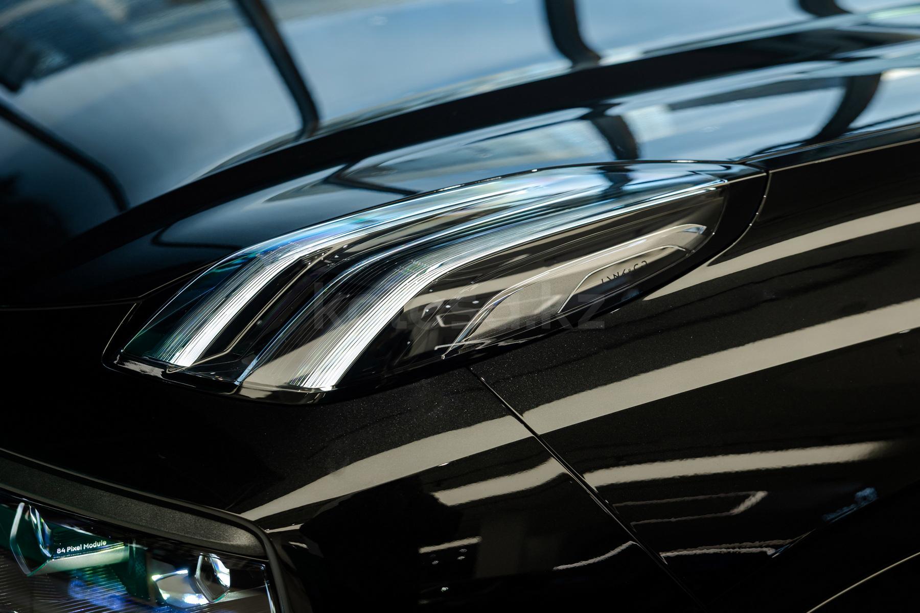 Lynk & Co 09 SUV 2021 - н.в. года от 26 290 000 тенге