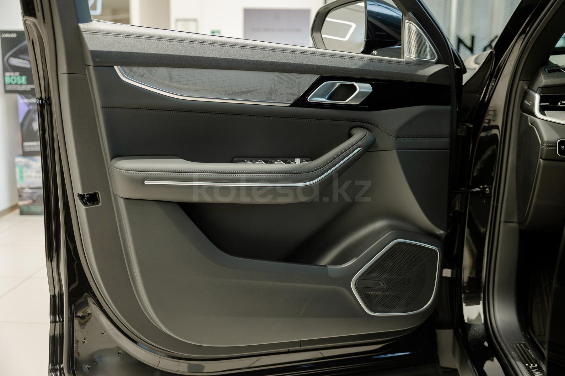 Lynk & Co 09 SUV 2021 - н.в. года от 26 290 000 тенге