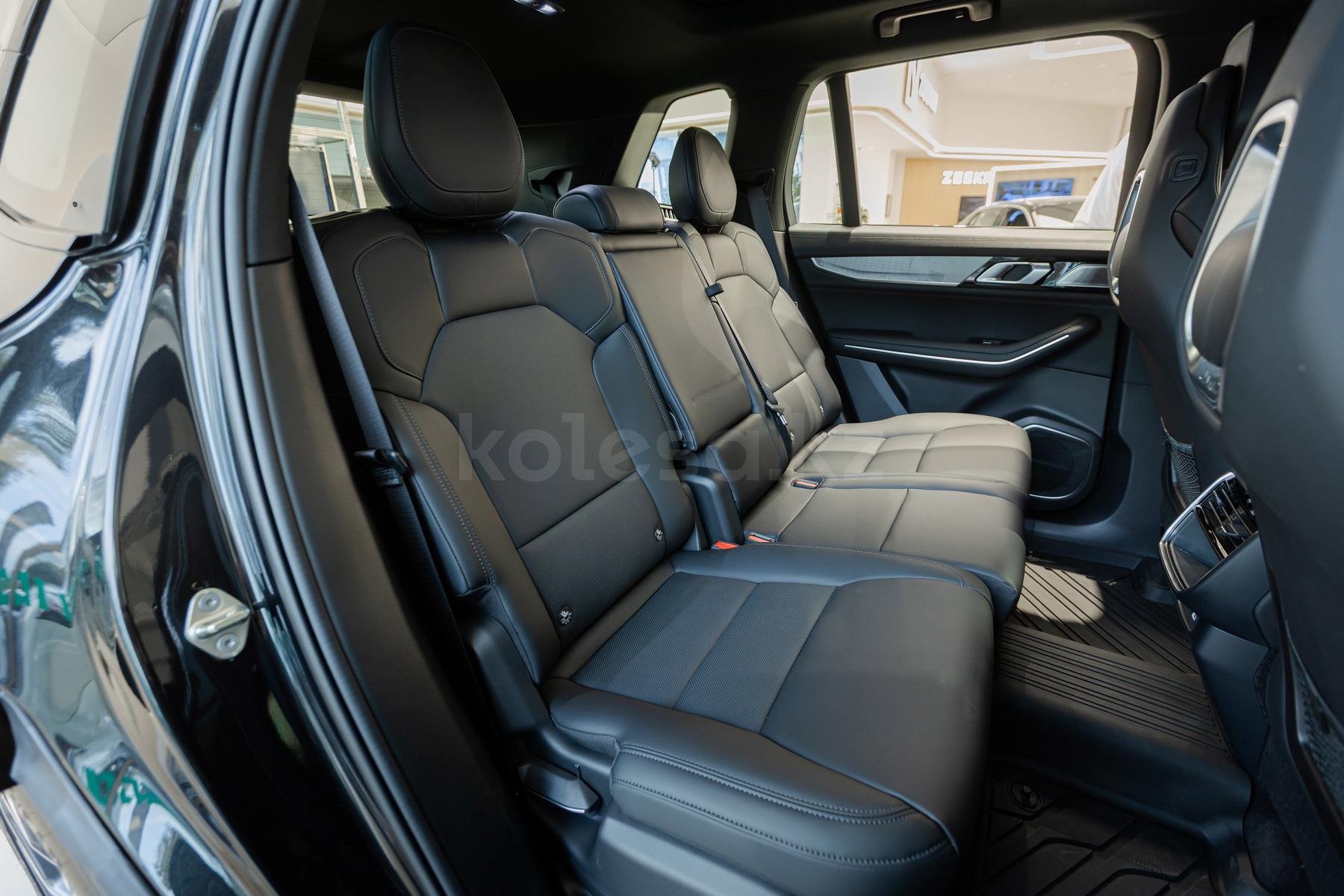 Lynk & Co 09 SUV 2021 - н.в. года от 26 290 000 тенге