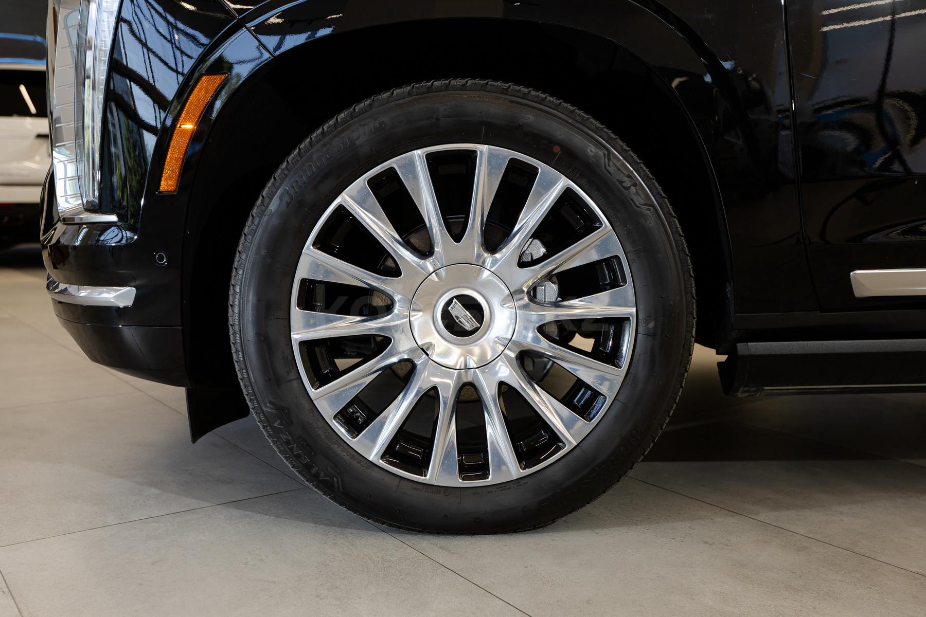 Cadillac Escalade SUV 2024 - н.в. года от 83 500 000 тенге