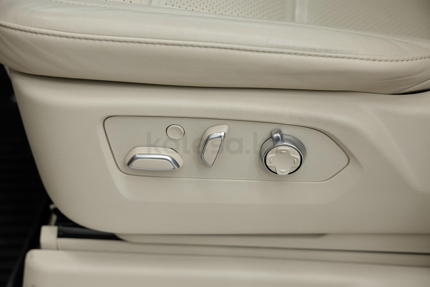 Cadillac Escalade SUV 2024 - н.в. года от 83 500 000 тенге
