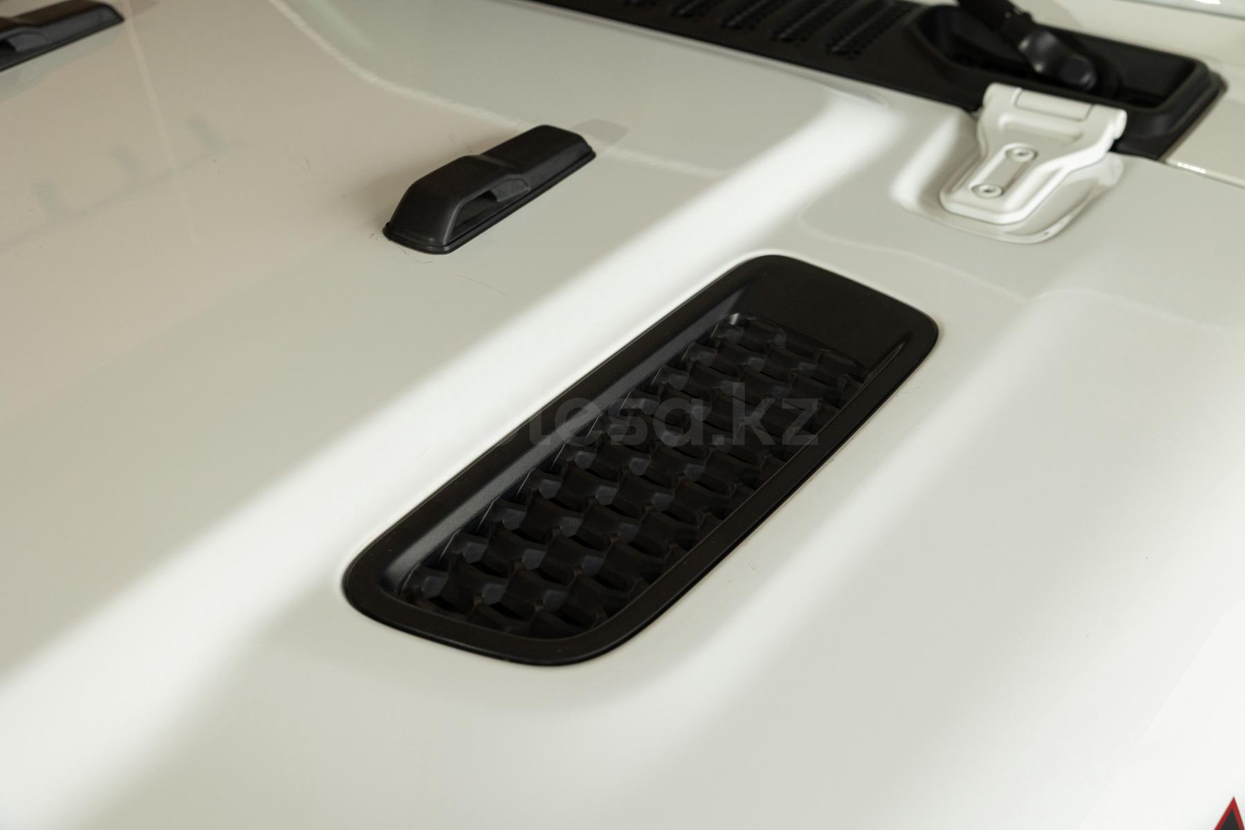 Jeep Wrangler SUV 2023 - н.в. года от 26 110 000 тенге