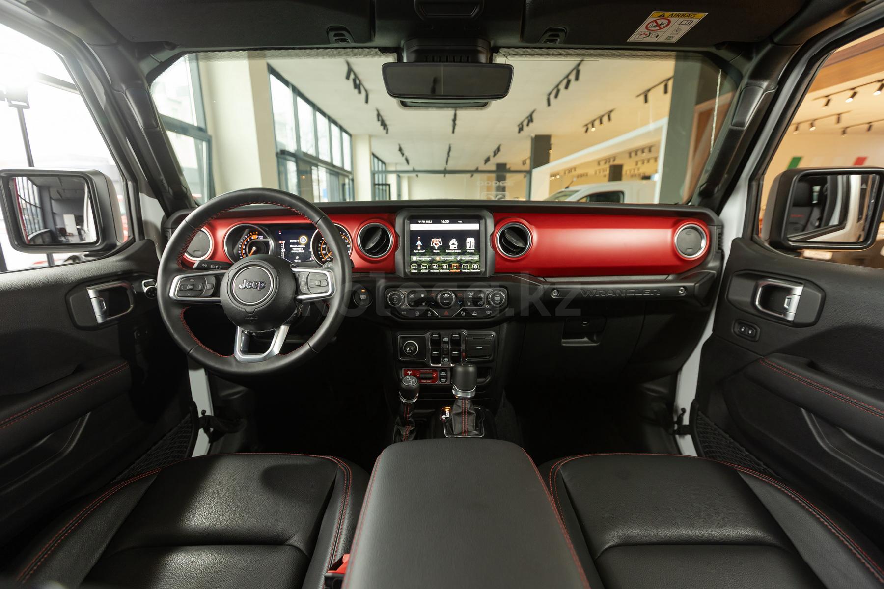 Jeep Wrangler SUV 2023 - н.в. года от 26 110 000 тенге