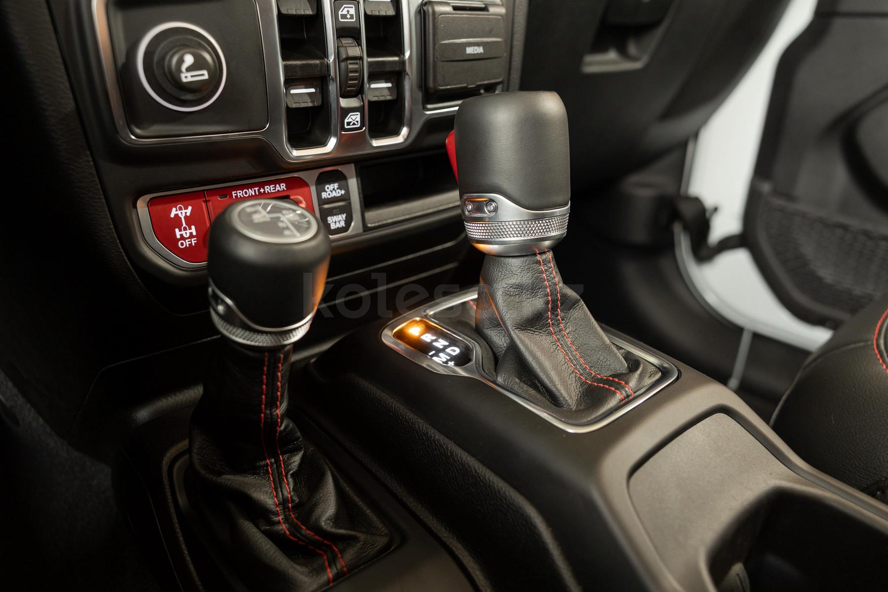 Jeep Wrangler SUV 2023 - н.в. года от 26 110 000 тенге