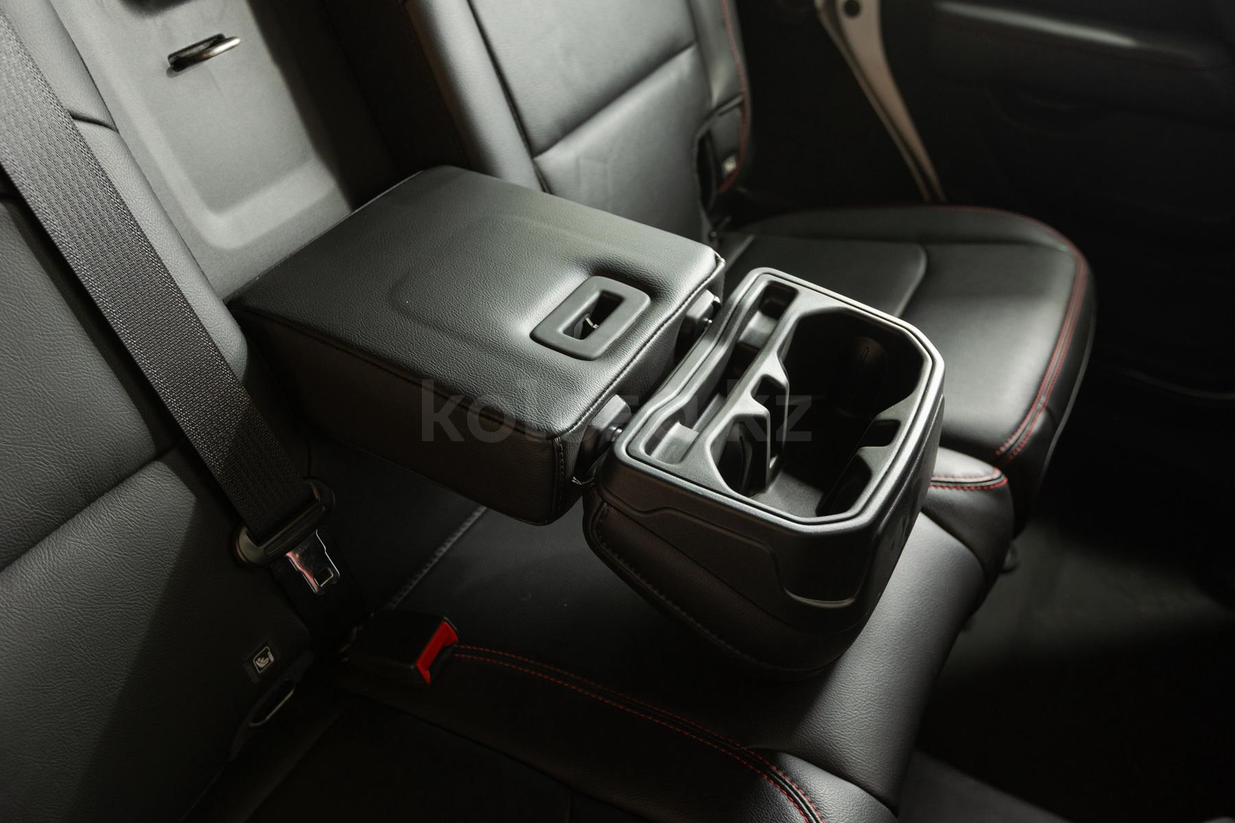 Jeep Wrangler SUV 2023 - н.в. года от 26 110 000 тенге