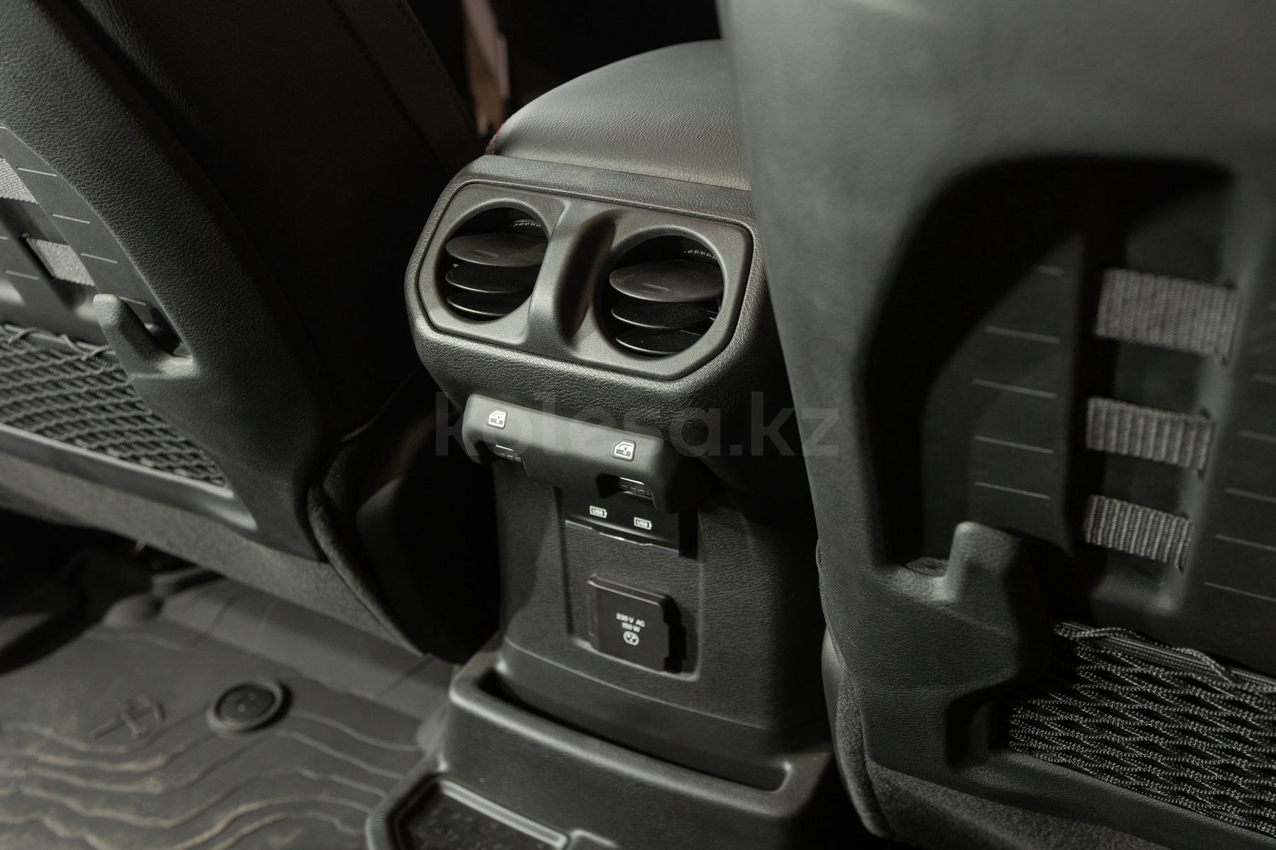 Jeep Wrangler SUV 2023 - н.в. года от 26 110 000 тенге