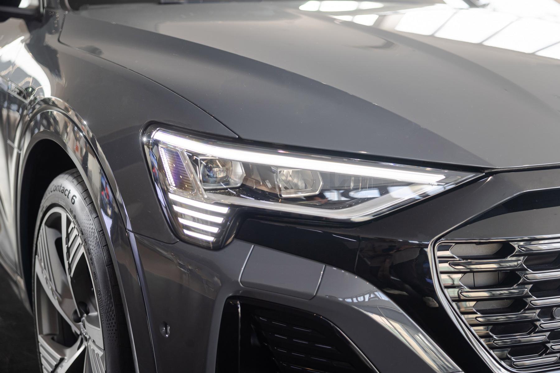 Audi Q8 e-tron SUV 2022 - н.в. года от 34 999 000 тенге