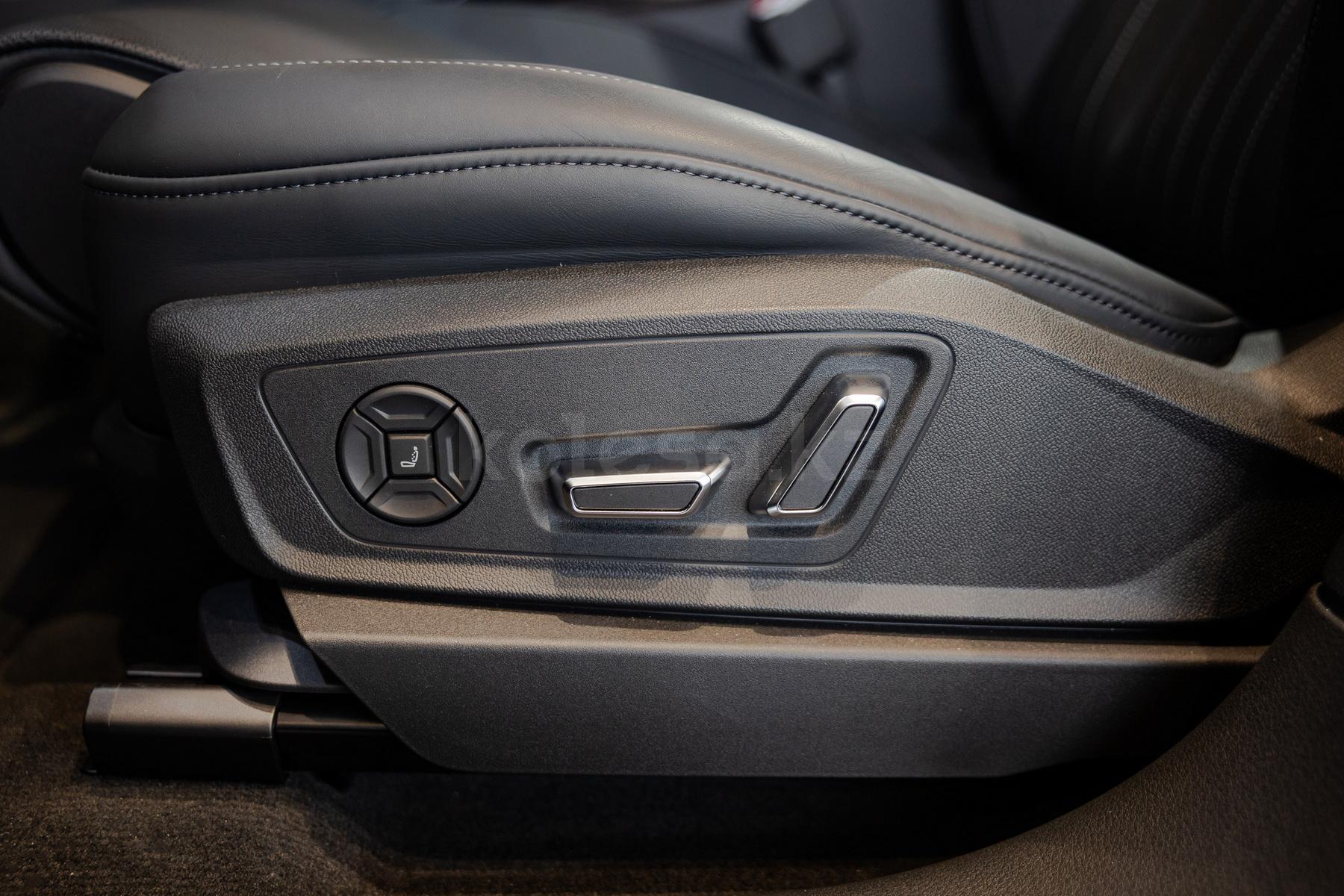 Audi Q8 e-tron SUV 2022 - н.в. года от 34 999 000 тенге