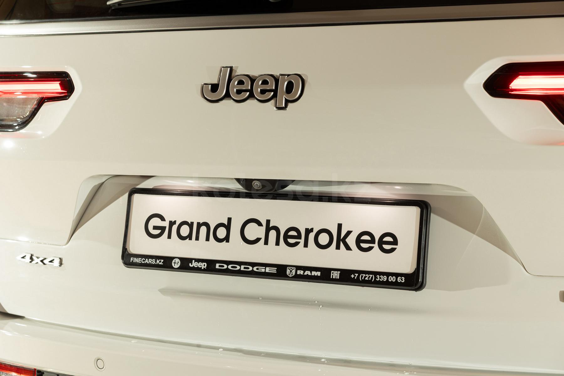 Jeep Grand Cherokee SUV 2021 - н.в. года от 36 900 000 тенге