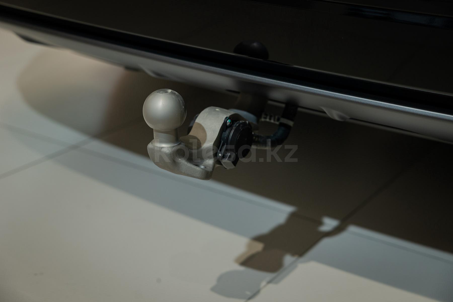 Lynk & Co 900 SUV 2025 - н.в. года от 25 500 000 тенге