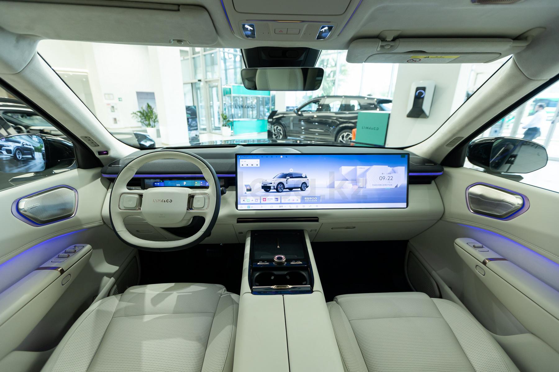 Lynk & Co 900 SUV 2025 - н.в. года от 25 500 000 тенге