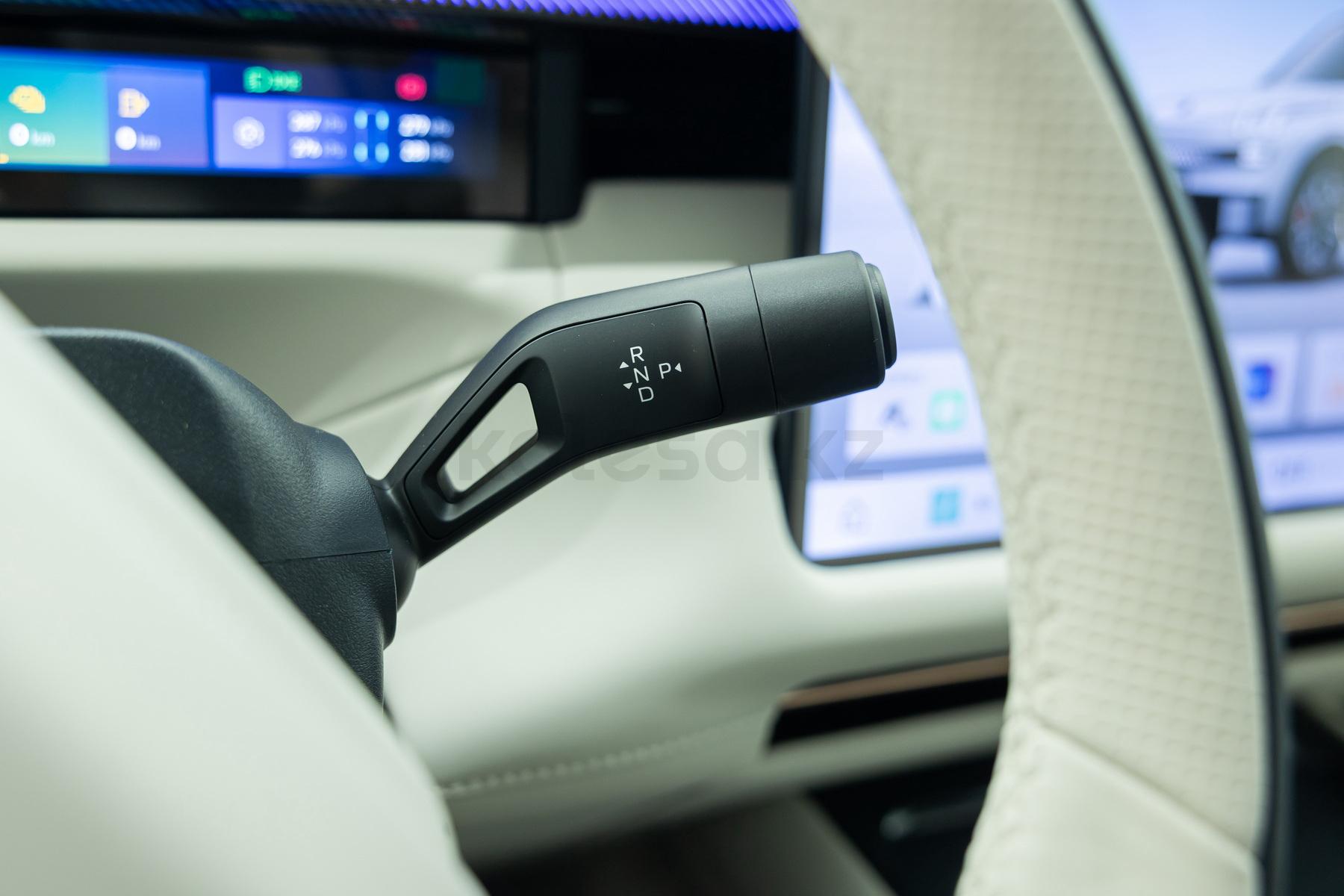 Lynk & Co 900 SUV 2025 - н.в. года от 25 500 000 тенге