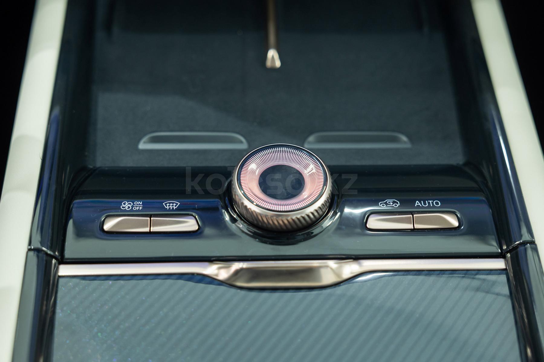 Lynk & Co 900 SUV 2025 - н.в. года от 25 500 000 тенге