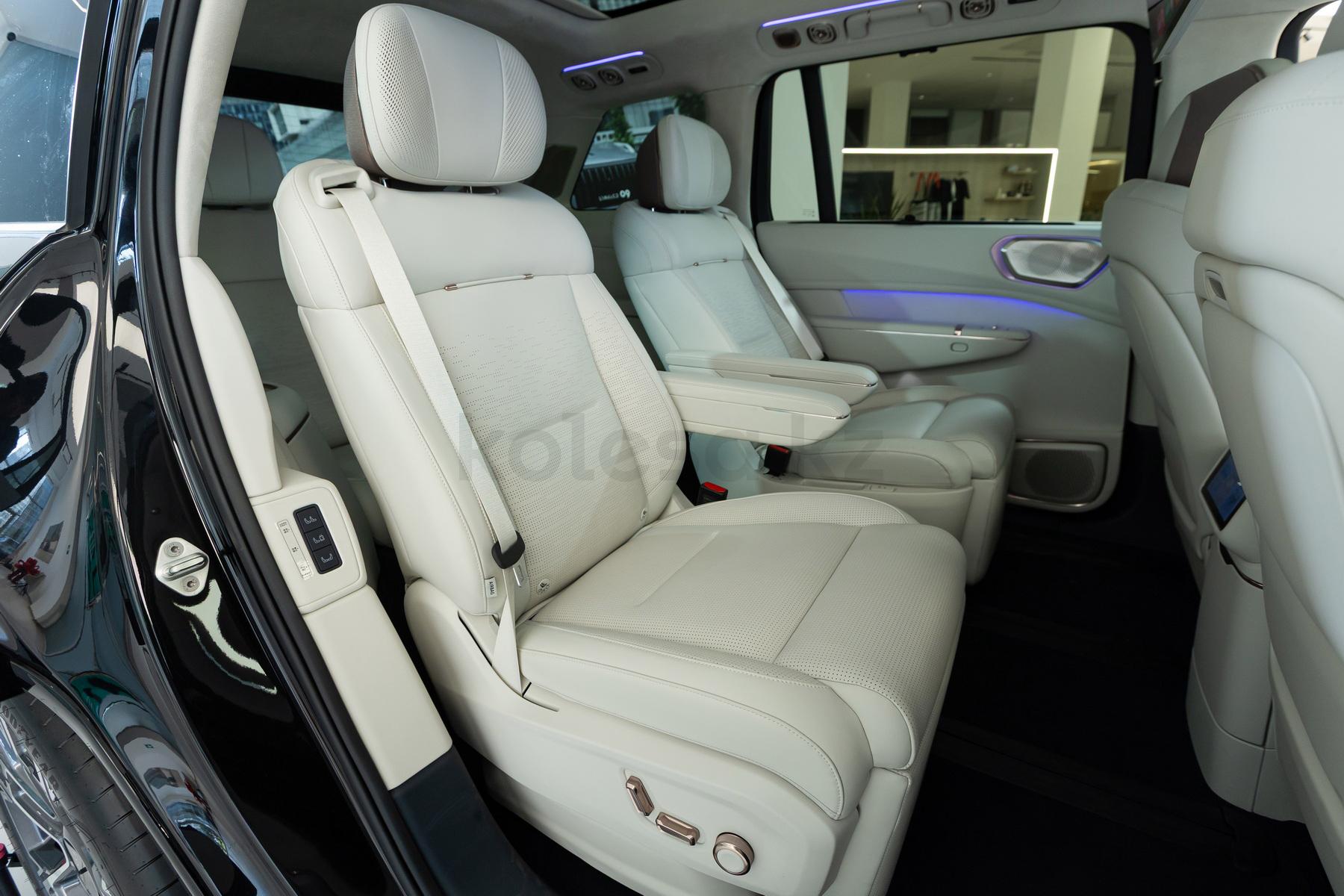 Lynk & Co 900 SUV 2025 - н.в. года от 25 500 000 тенге