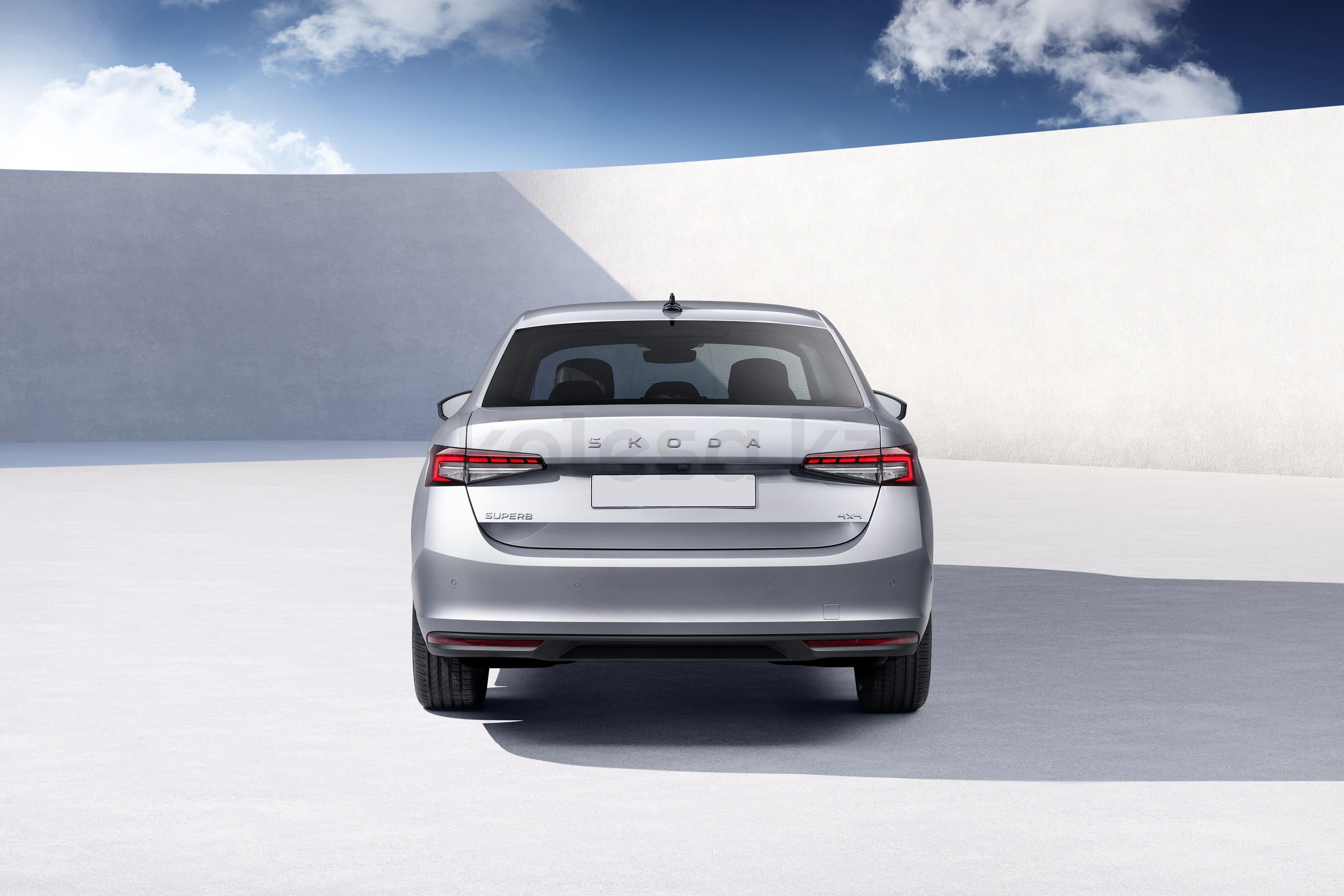 Skoda Superb D 2023 - н.в. года от 21 990 000 тенге