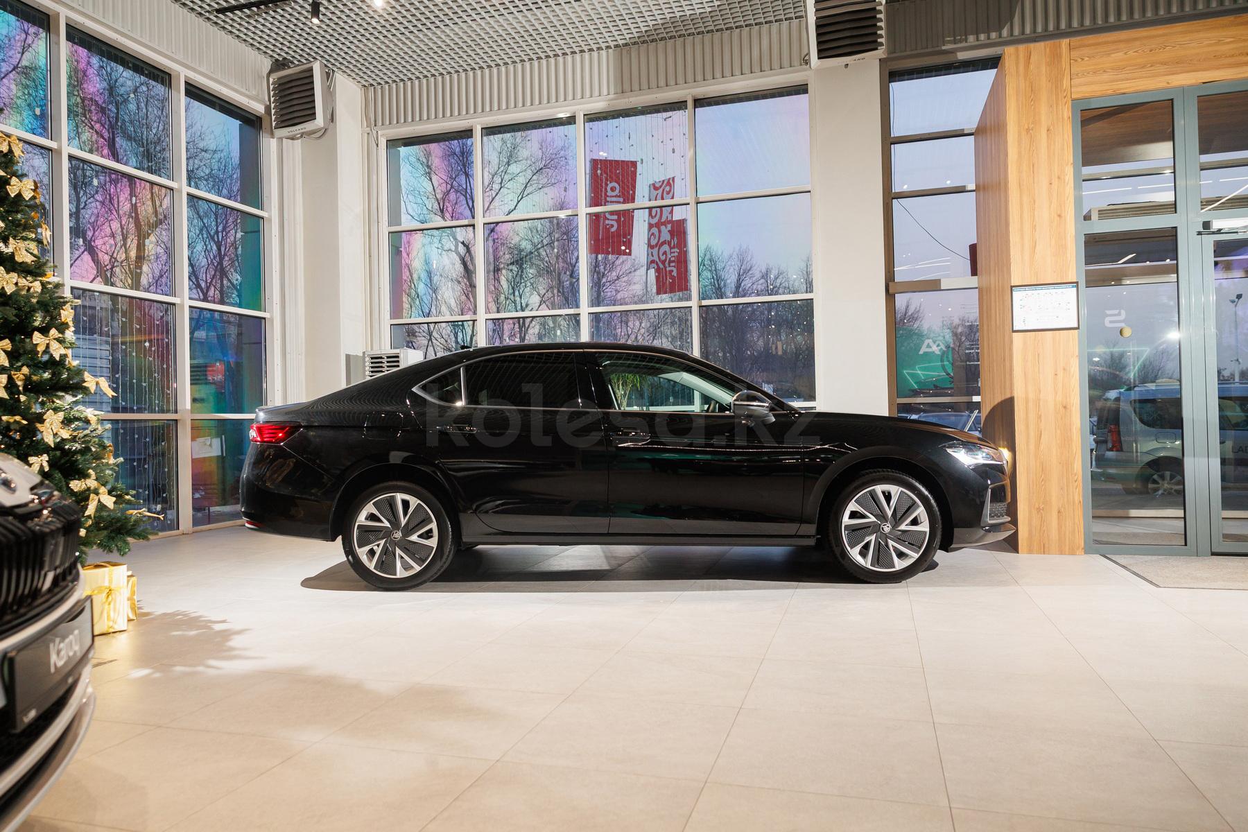 Skoda Superb D 2023 - н.в. года от 16 300 000 тенге