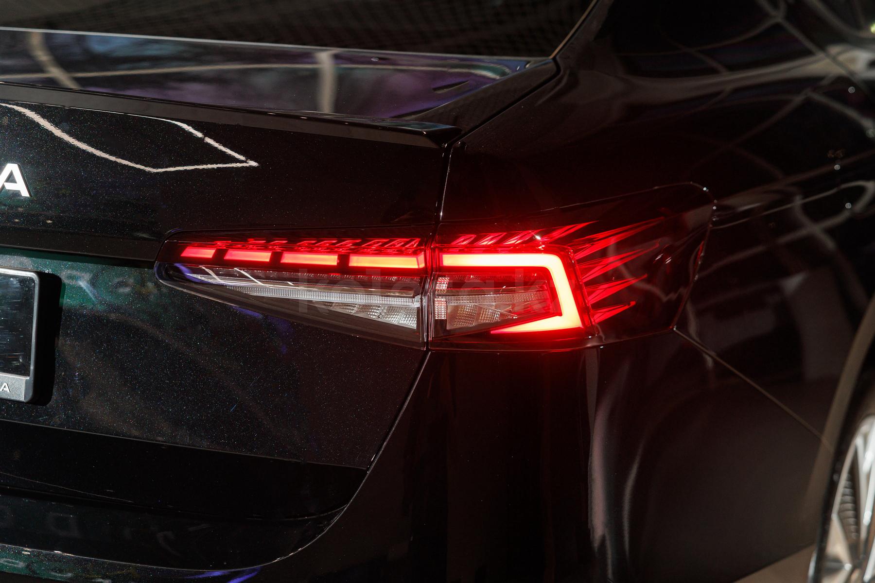 Skoda Superb D 2023 - н.в. года от 16 300 000 тенге