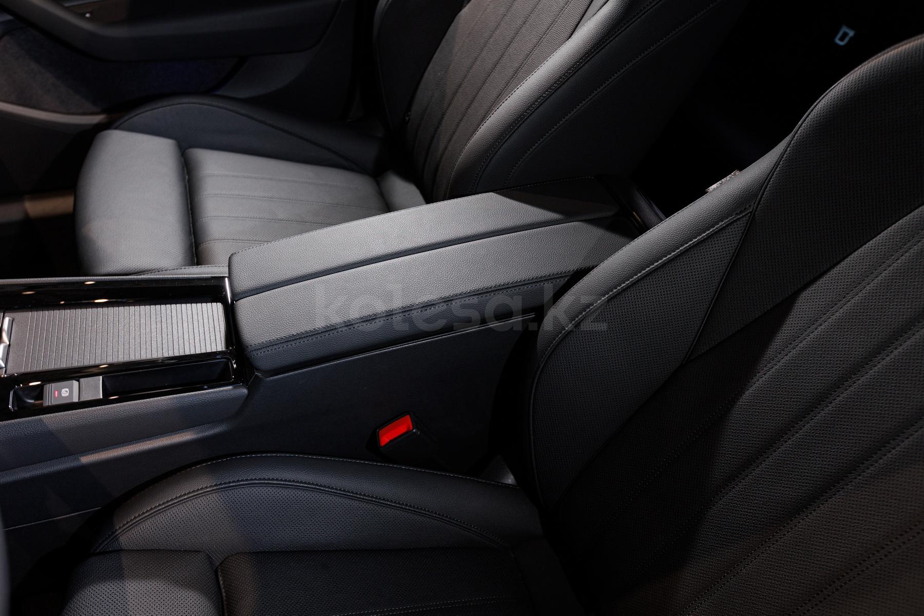 Skoda Superb D 2023 - н.в. года от 16 300 000 тенге