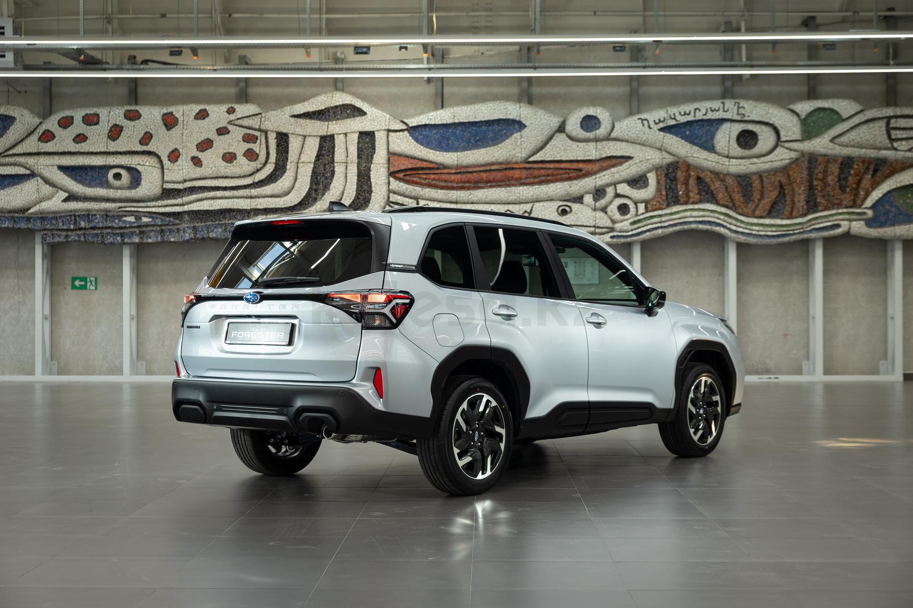 Subaru Forester SL SUV 2023 - н.в. года от 14 317 000 тенге