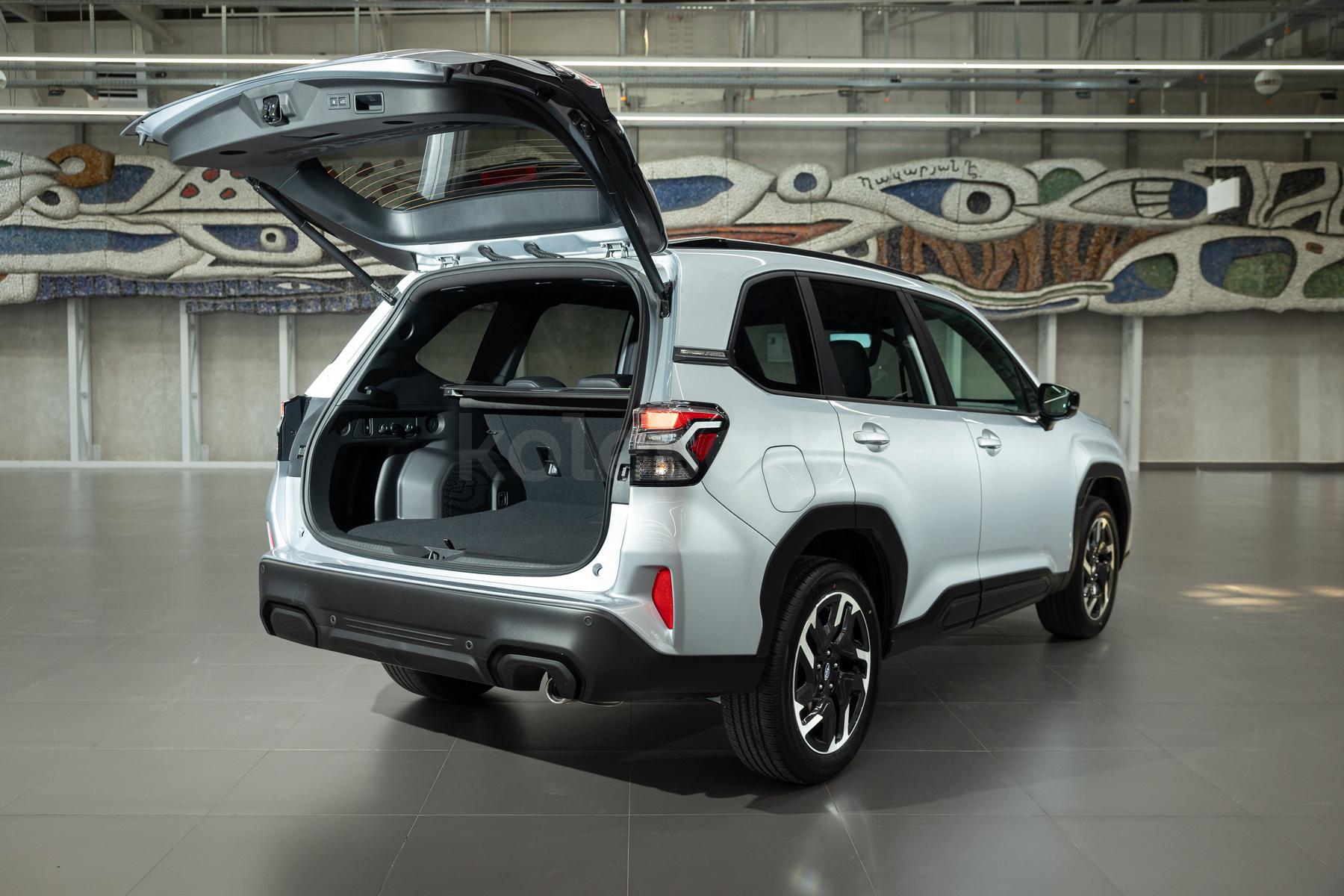 Subaru Forester SL SUV 2023 - н.в. года от 14 317 000 тенге