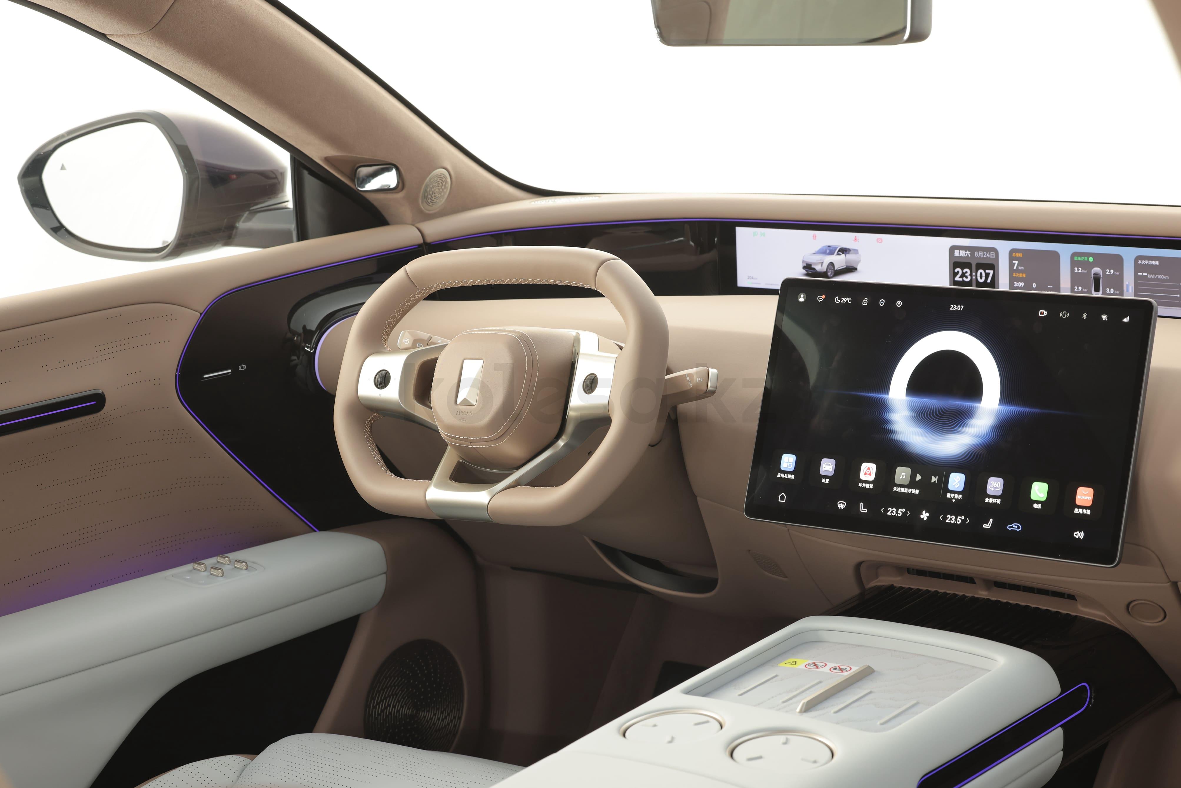 Avatr 07 SUV 2024 - н.в. года от 13 750 000 тенге