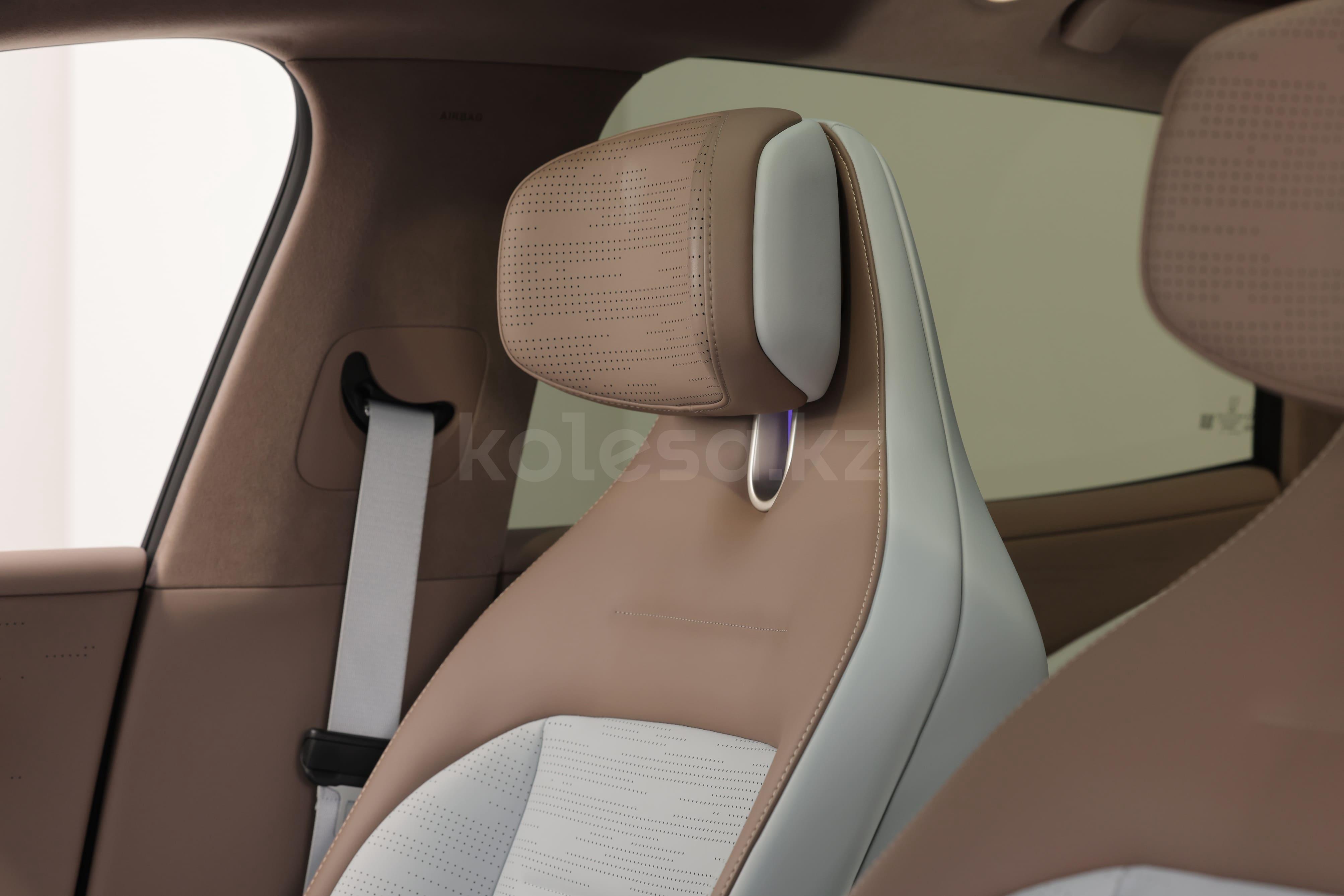 Avatr 07 SUV 2024 - н.в. года от 13 750 000 тенге