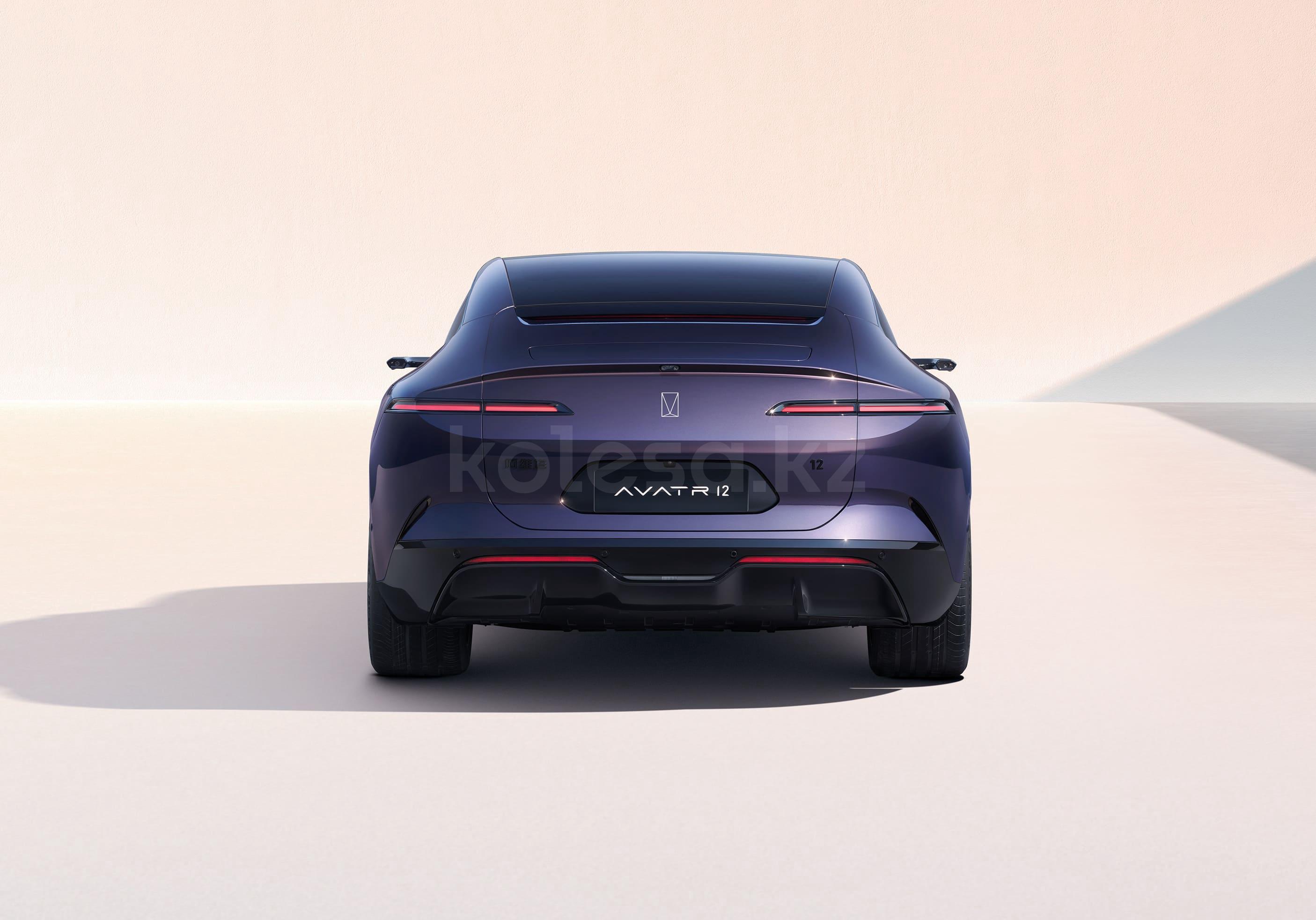 Avatr 12 E 2023 - н.в. года от 23 000 000 тенге