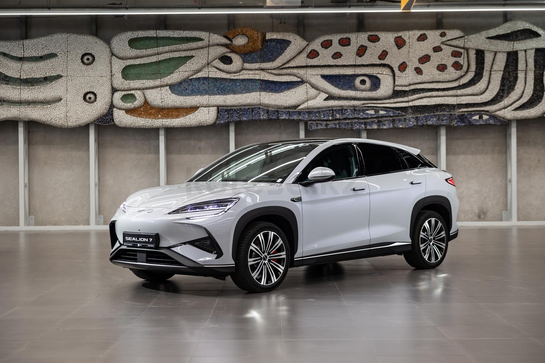 BYD Sealion 7 SUV 2023 - н.в. года от 16 500 000 тенге
