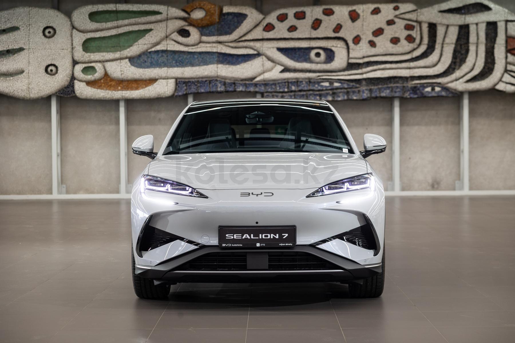 BYD Sealion 7 SUV 2023 - н.в. года от 16 500 000 тенге