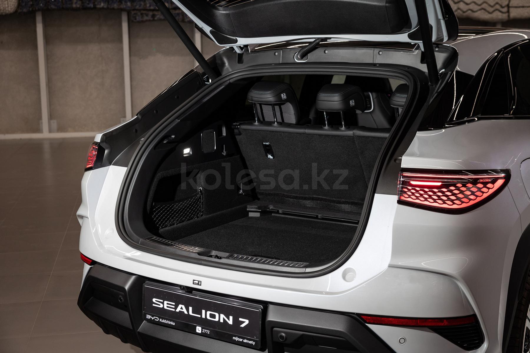 BYD Sealion 7 SUV 2023 - н.в. года от 16 500 000 тенге