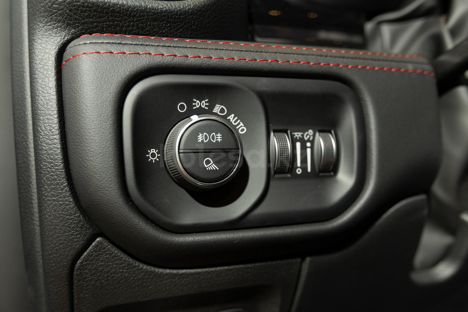 RAM 1500 SUV 2023 - н.в. года от 41 500 000 тенге