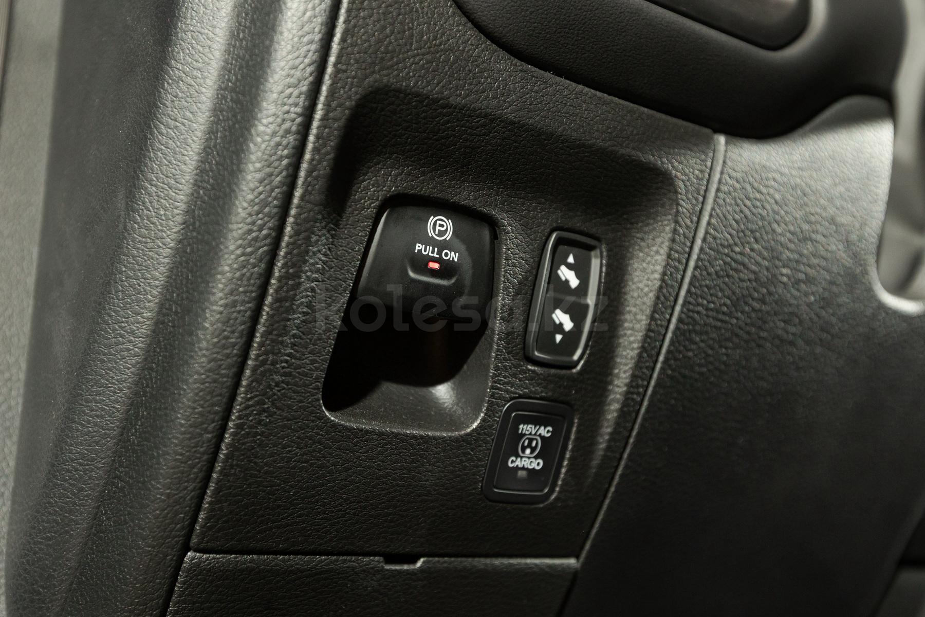 RAM 1500 SUV 2023 - н.в. года от 41 500 000 тенге