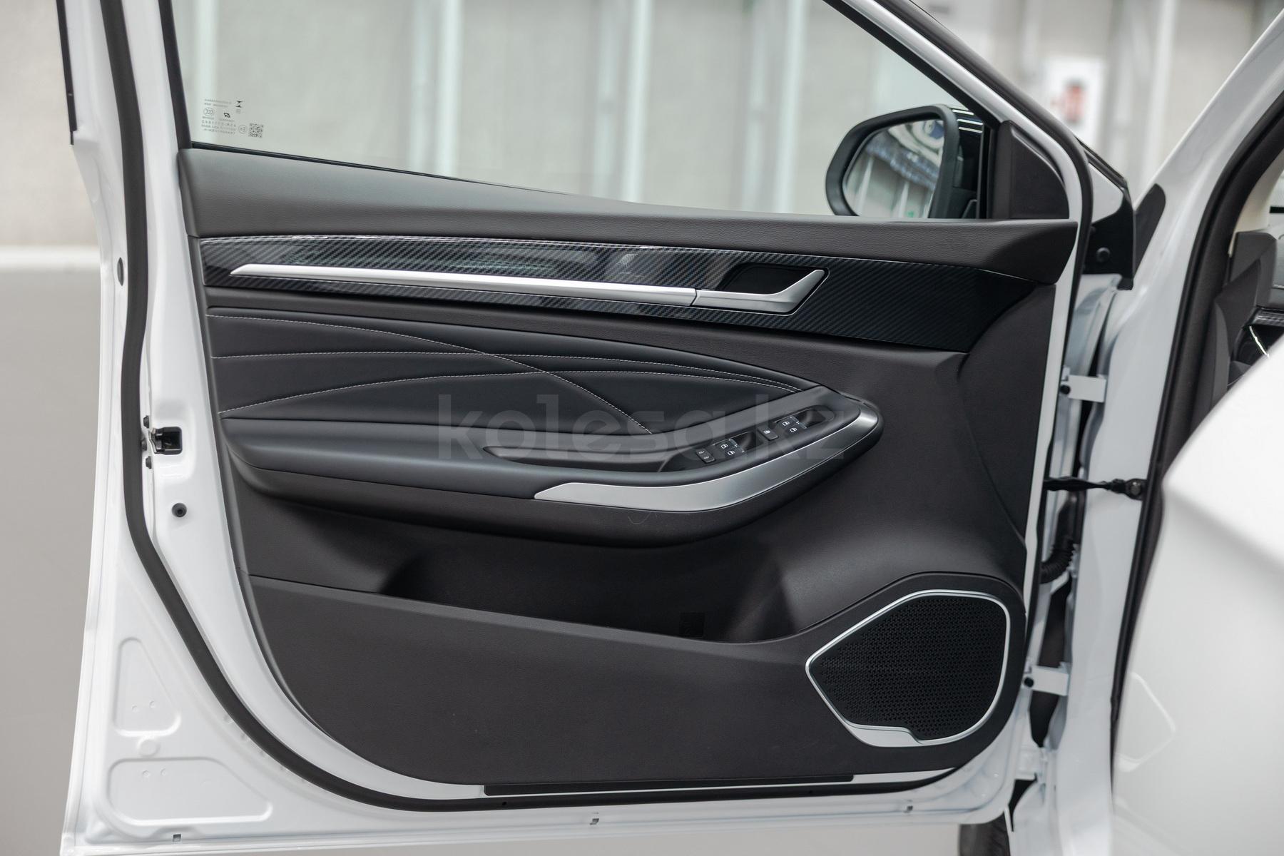 Chery Arrizo 6 C 2025 - н.в. года от 8 490 000 тенге