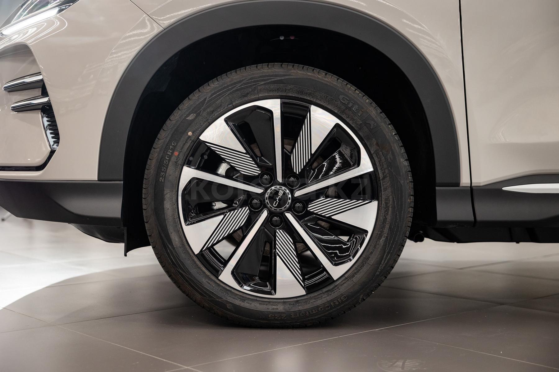BYD Song Plus EV SUV 2023 - н.в. года от 10 000 000 тенге