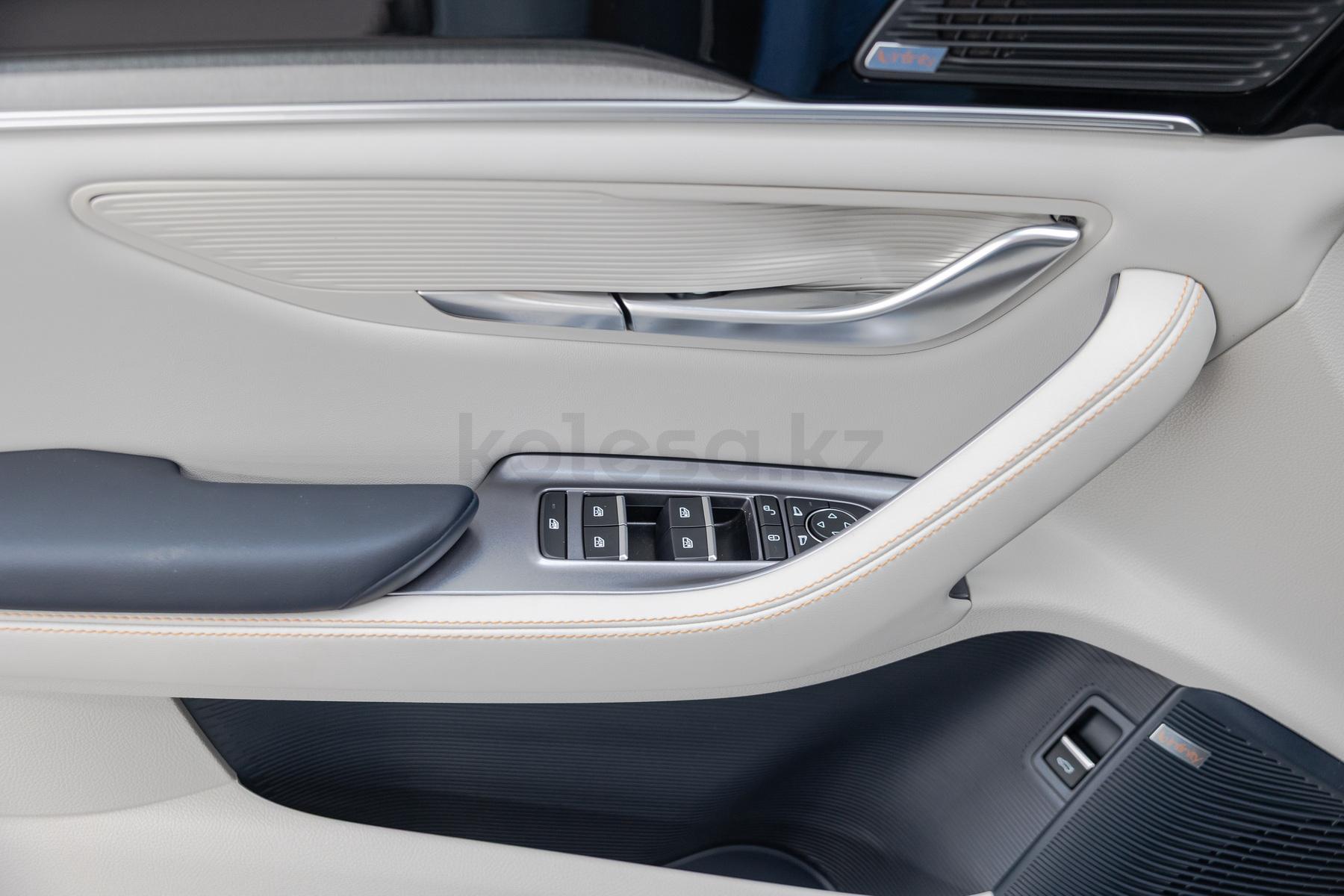 BYD Song Plus EV SUV 2023 - н.в. года от 10 000 000 тенге