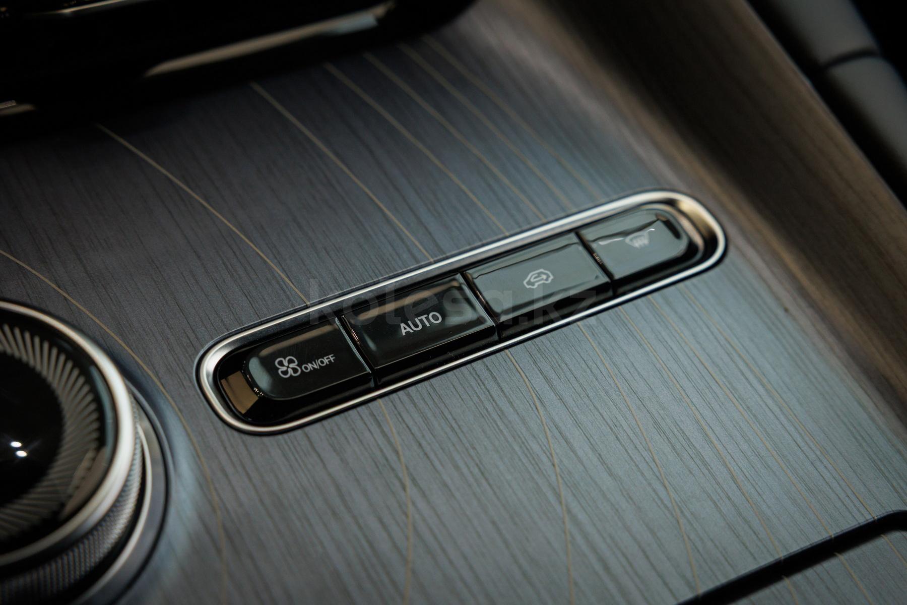 Geely Galaxy EX5 SUV 2024 - н.в. года от 14 490 000 тенге