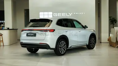 Geely Galaxy EX5 EM-i