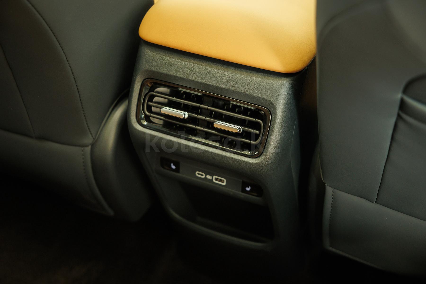 Geely Galaxy EX5 EM-i SUV 2025 - н.в. года от 12 099 000 тенге