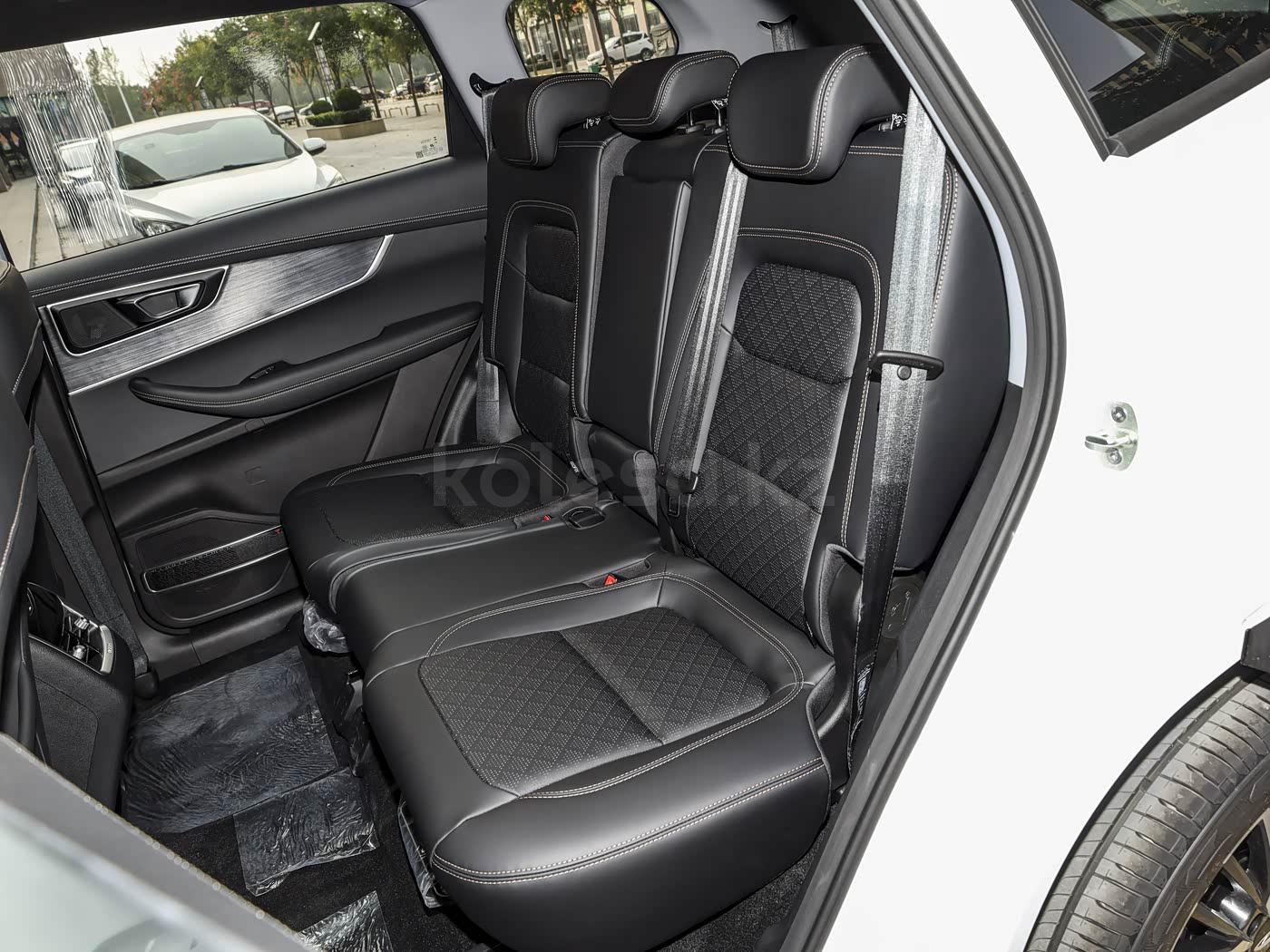 Chery C8 SUV 2026 года от 9 490 000 тенге