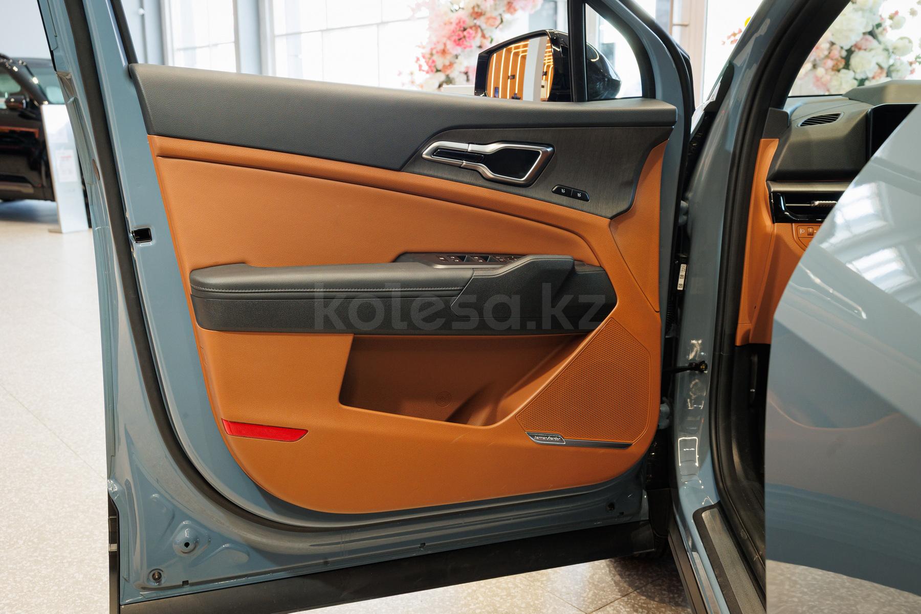 Kia Sportage SUV 2024 - н.в. года от 11 500 000 тенге