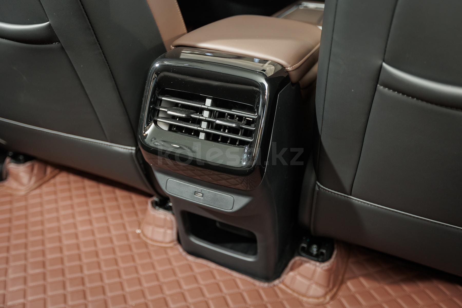 Wuling Starlight 560 SUV 2026 - н.в. года от 12 590 000 тенге