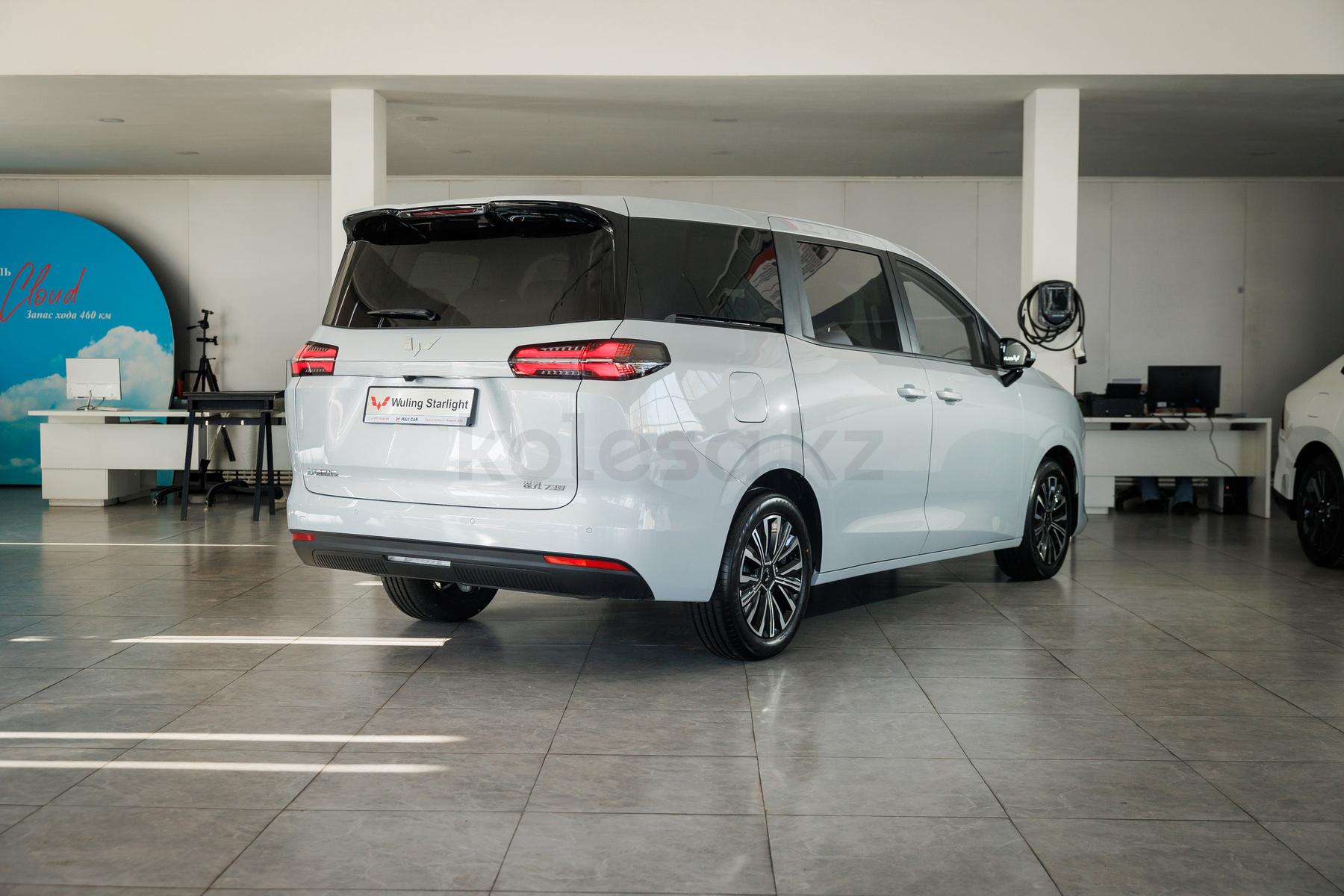 Wuling Starlight 730 M 2025 - н.в. года от 13 790 000 тенге