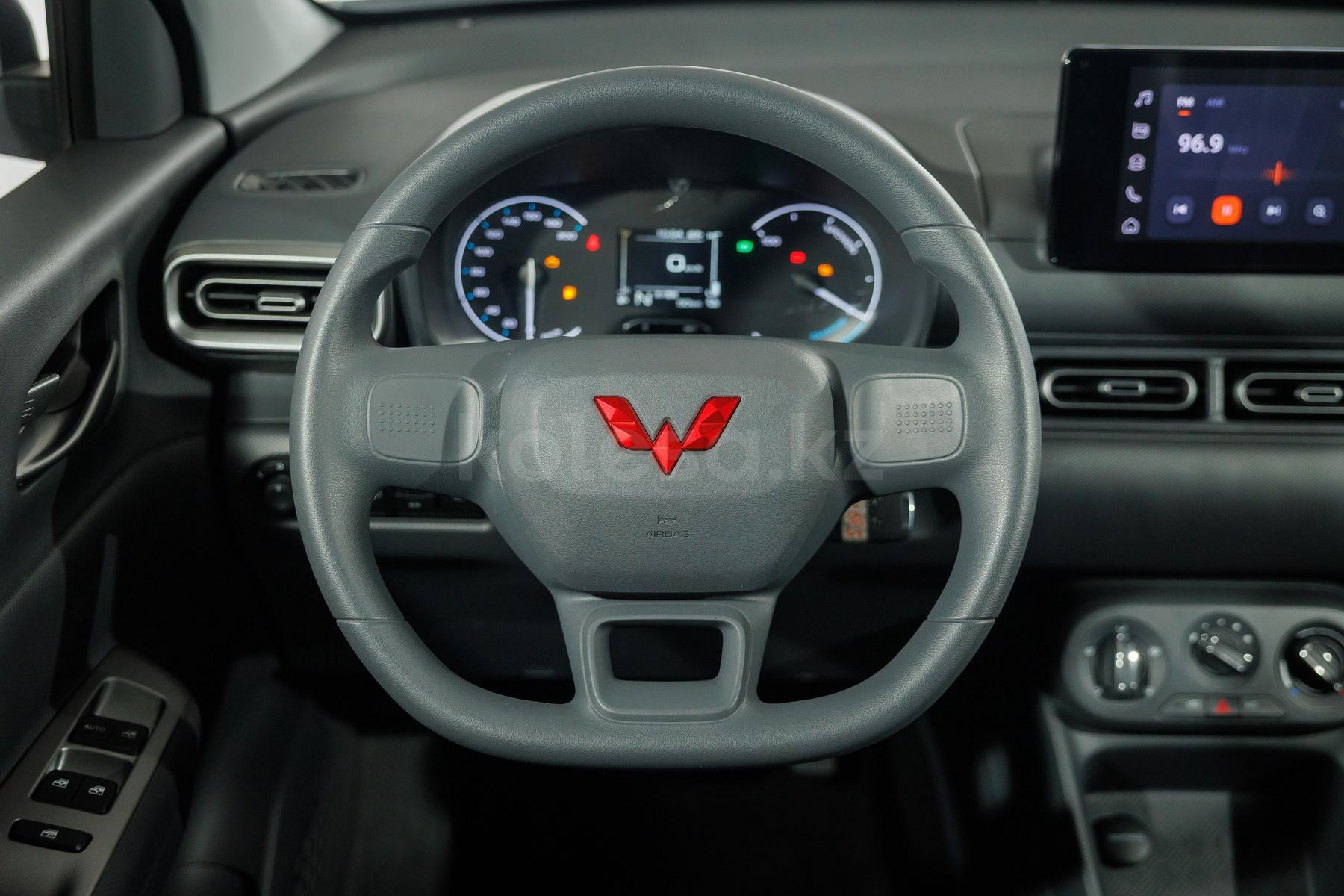 Wuling Hongguang Reev M 2025 - н.в. года от 8 580 000 тенге