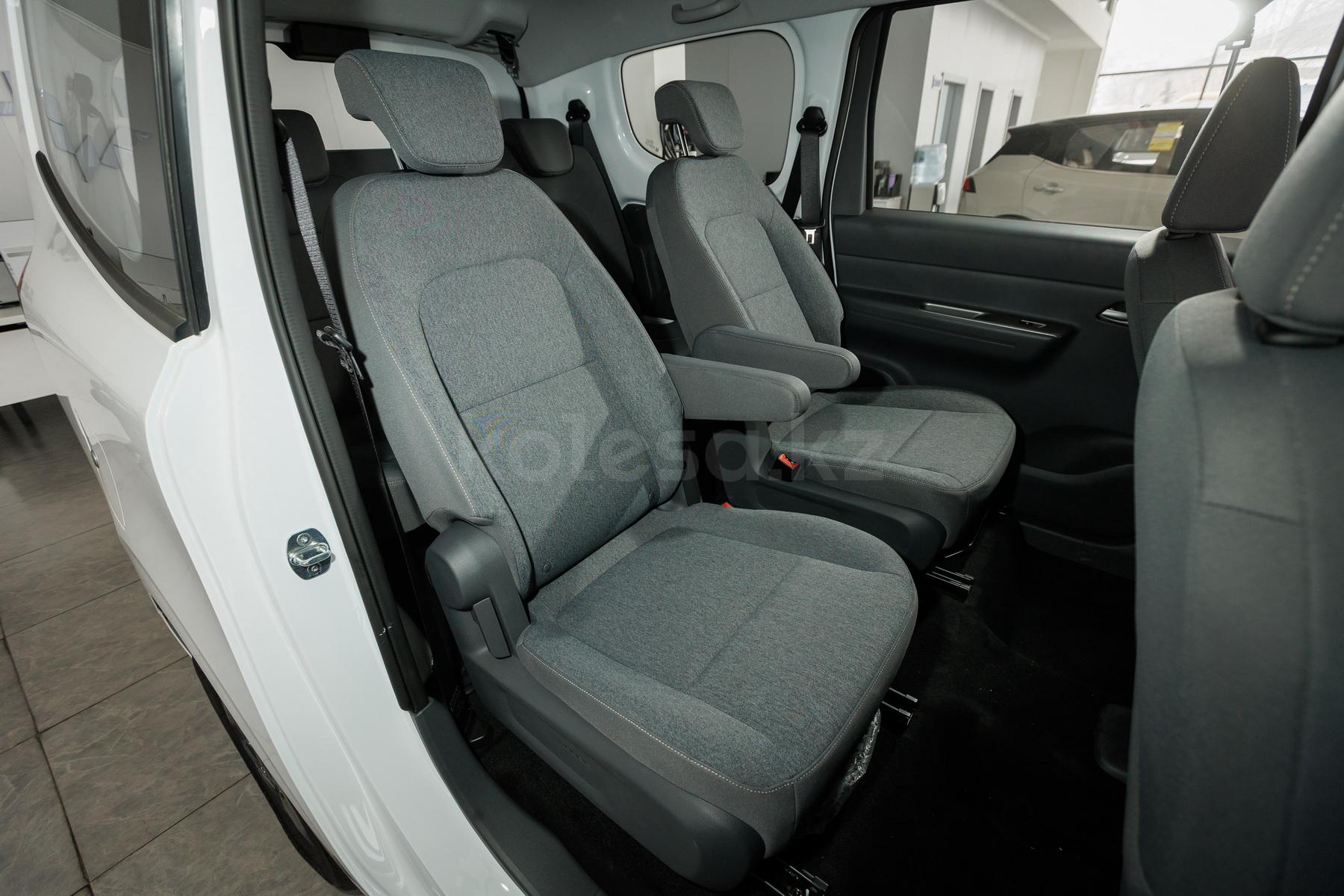 Wuling Hongguang Reev M 2025 - н.в. года от 8 580 000 тенге