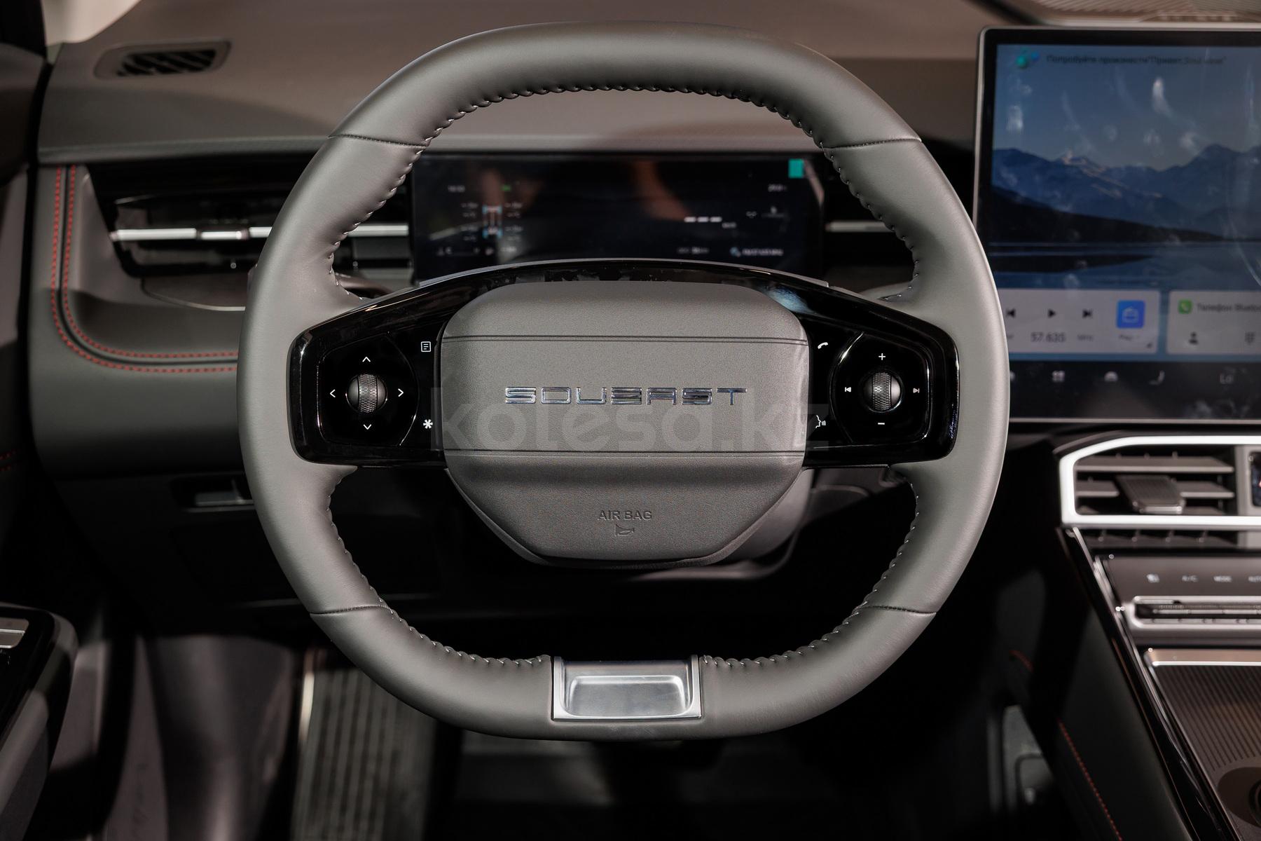 Soueast S06 SUV 2024 - н.в. года от 11 490 000 тенге