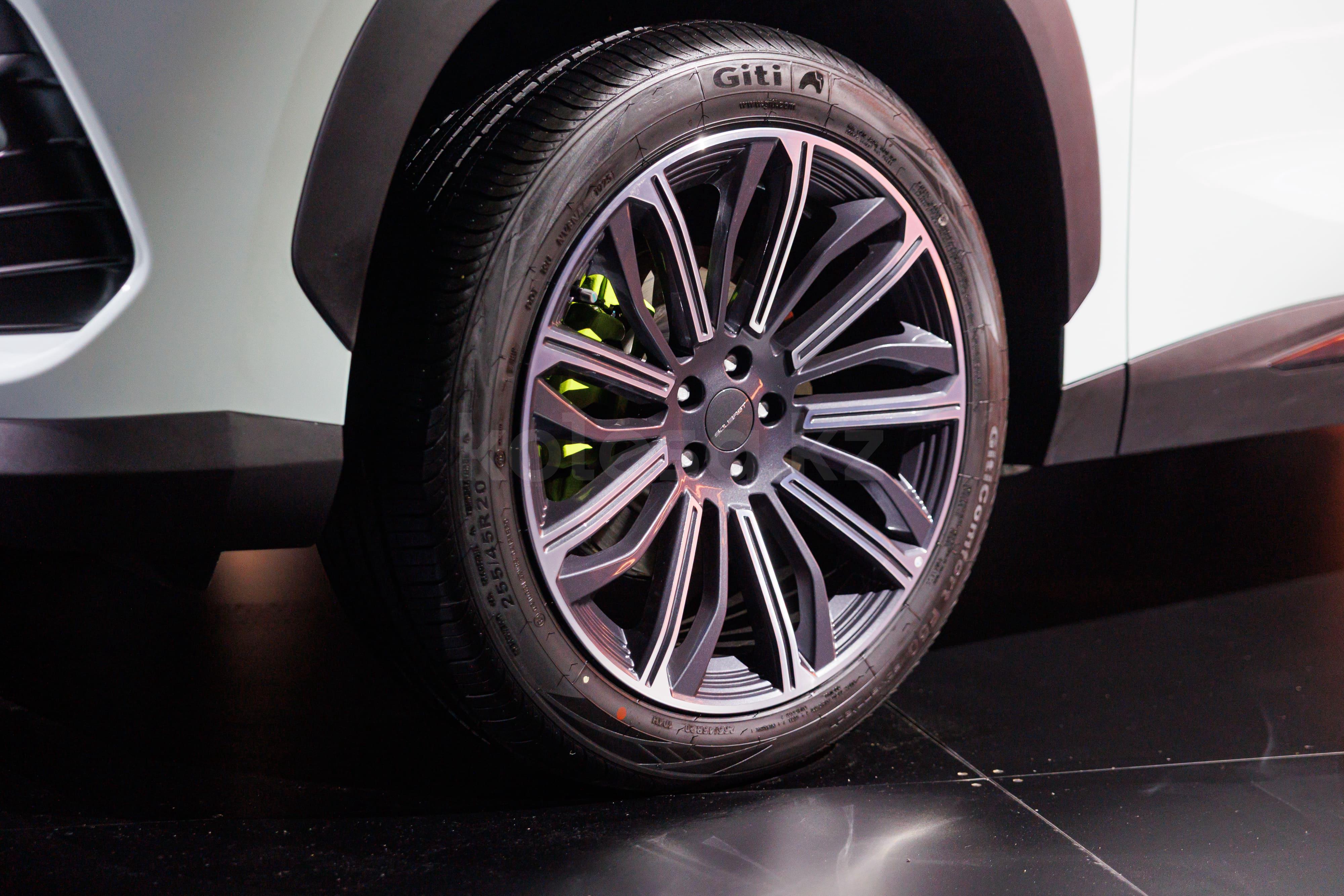 Soueast S06 SUV 2024 - н.в. года от 10 490 000 тенге