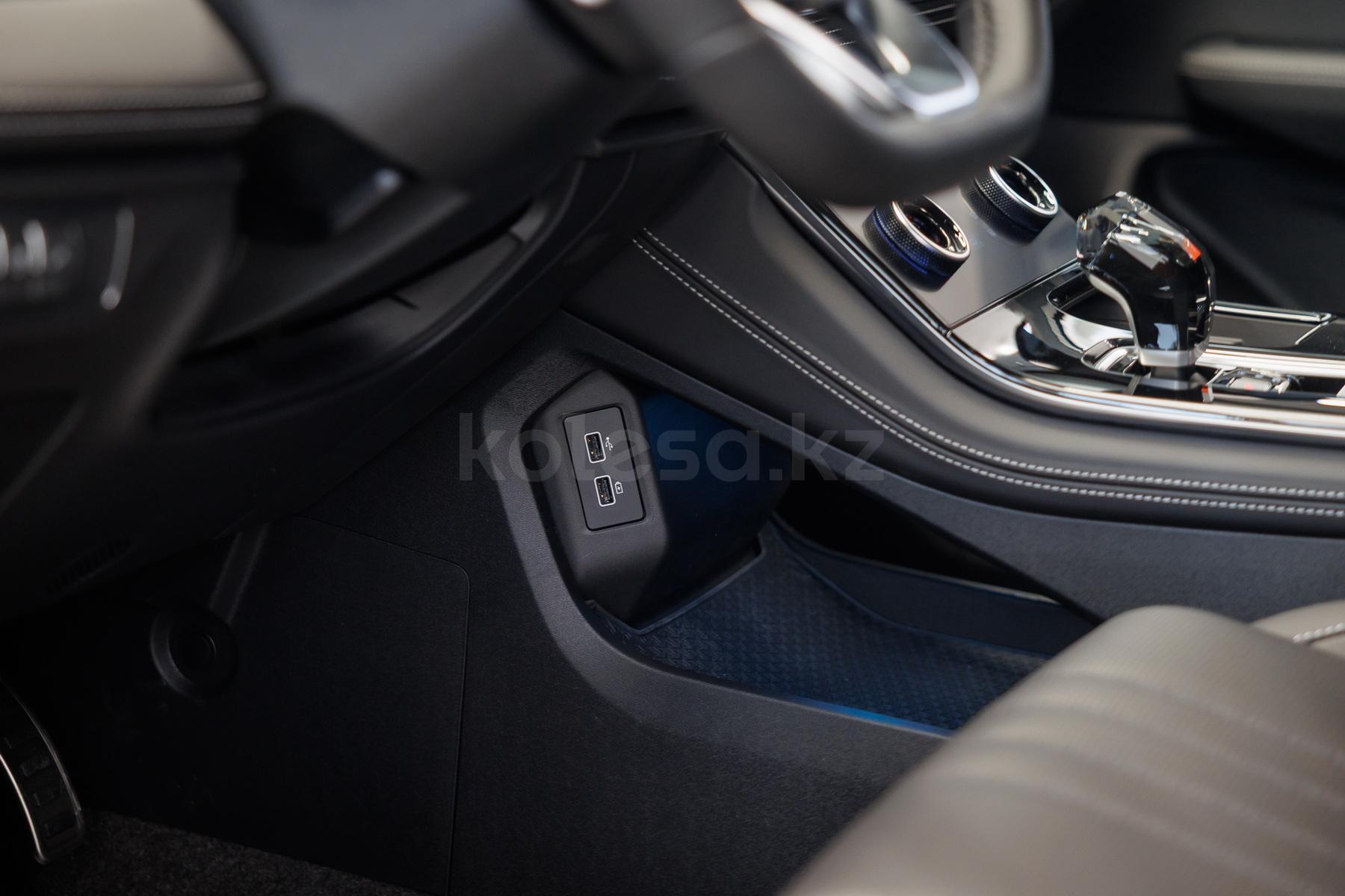 Soueast S07 SUV 2024 - н.в. года от 12 990 000 тенге