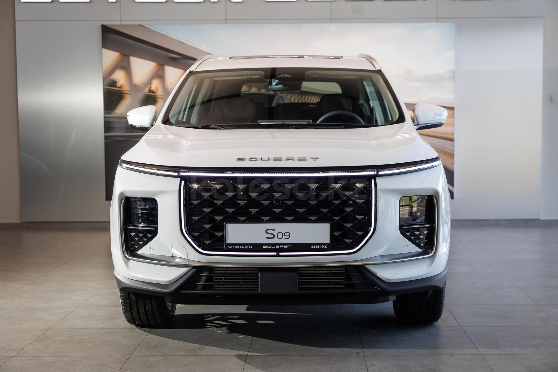 Soueast S09 SUV 2024 - н.в. года от 15 490 000 тенге