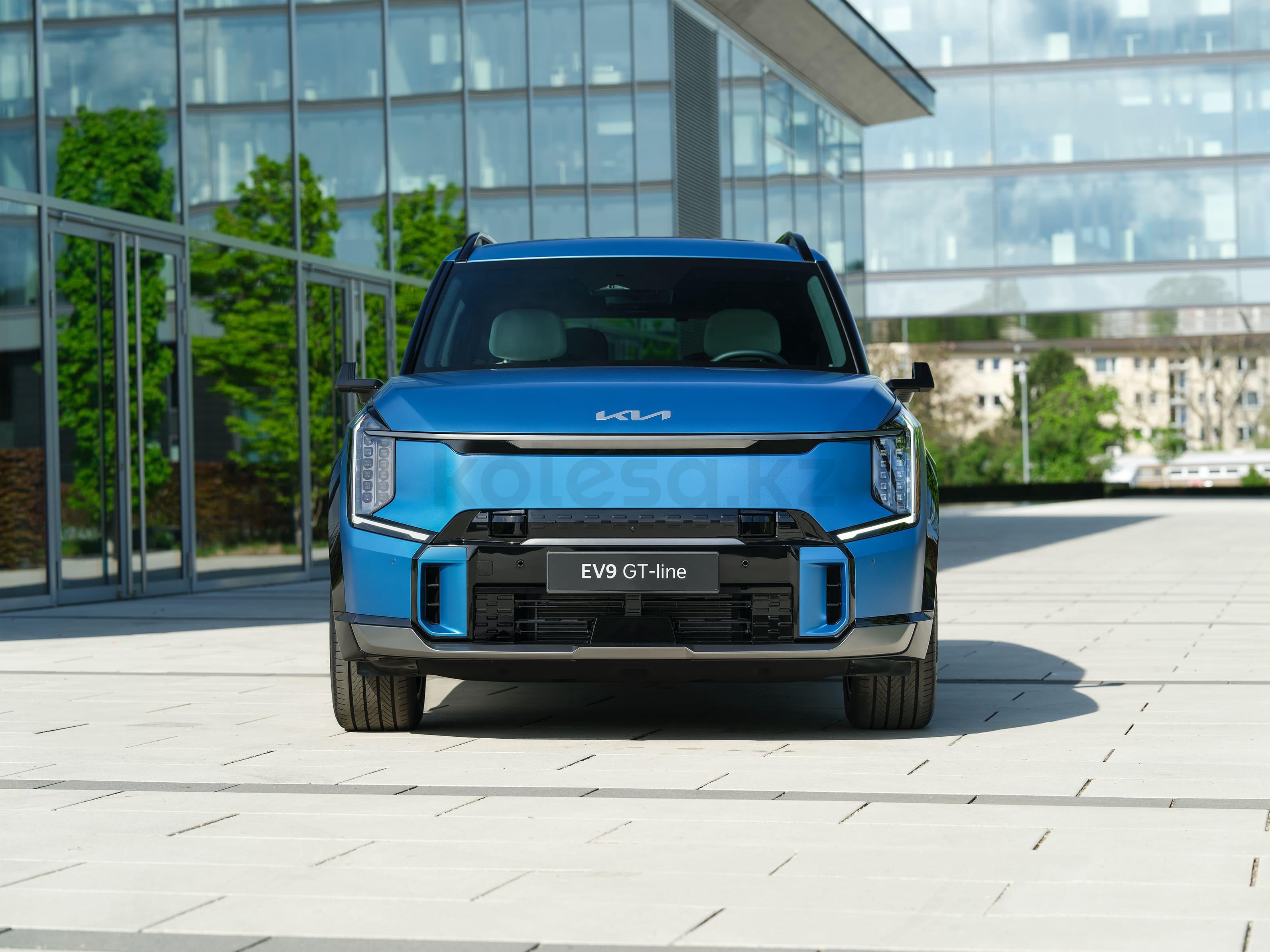 Kia EV9 SUV 2023 - н.в. года от 35 990 000 тенге